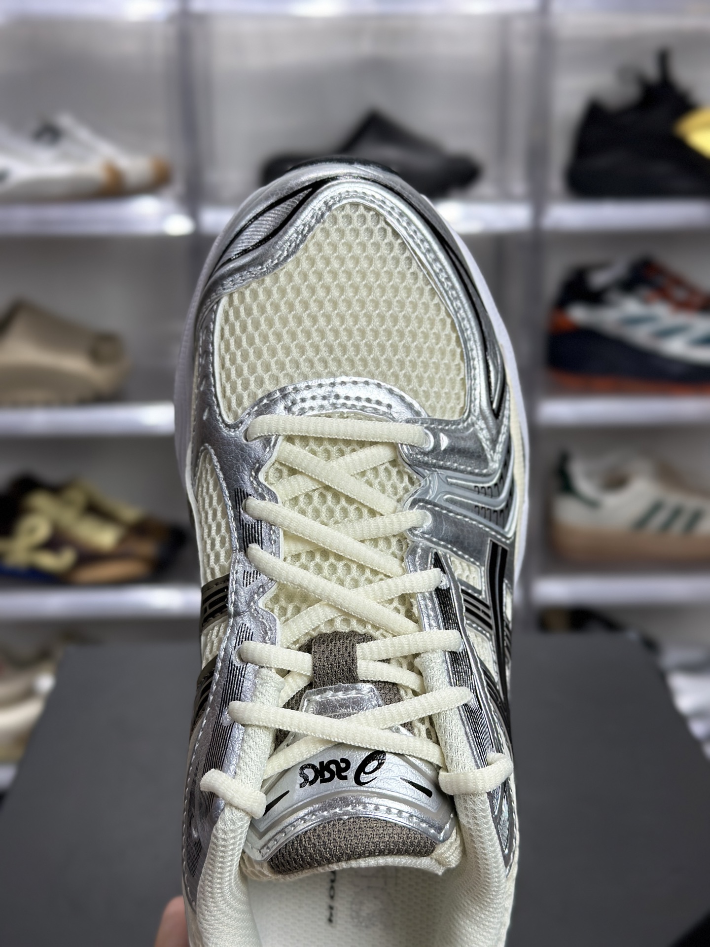 220 ASICS GEL-KAYANO 14「复古黑银」 1201A019-108 俗称经典白银黑款