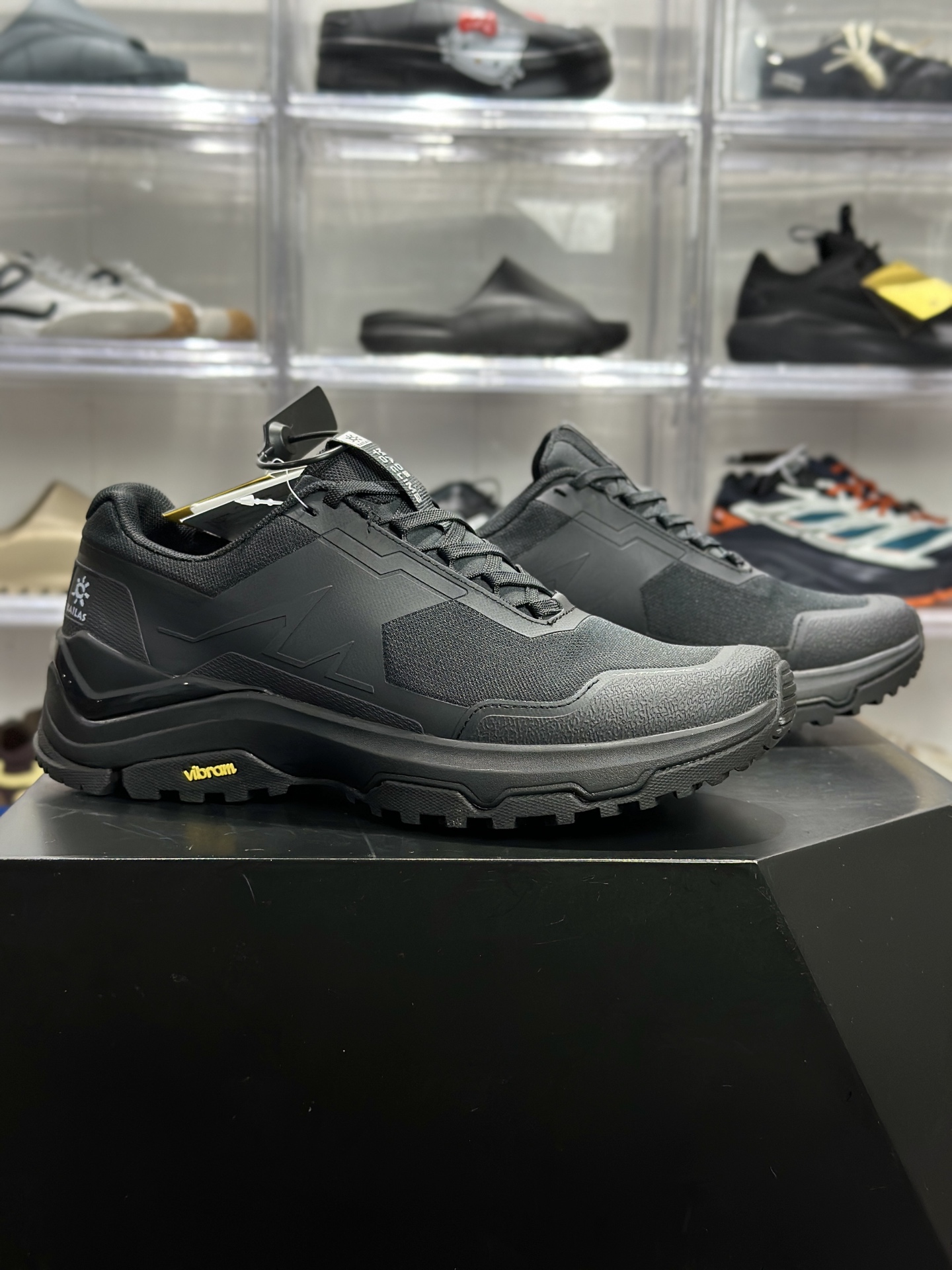260 凯乐石男款低帮透气登山徒步鞋(简称 “凯乐石界山鞋”) KS251-Chinese UA Cheap High Quatity Brand Clothes Bags handbags Sneakers wholesale wholesaler seller from China Factory suppliers Fashion Clothing Shoes best Quality Beautiful Price 260 凯乐石男款低帮透气登山徒步鞋(简称 “凯乐石界山鞋”) KS251