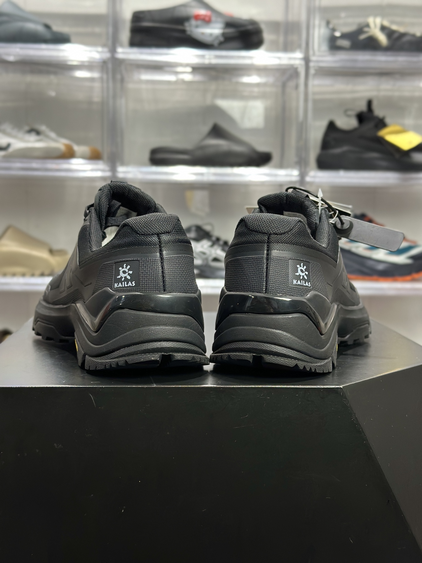 260 凯乐石男款低帮透气登山徒步鞋(简称 “凯乐石界山鞋”) KS251-Chinese UA Cheap High Quatity Brand Clothes Bags handbags Sneakers wholesale wholesaler seller from China Factory suppliers Fashion Clothing Shoes best Quality Beautiful Price 260 凯乐石男款低帮透气登山徒步鞋(简称 “凯乐石界山鞋”) KS251
