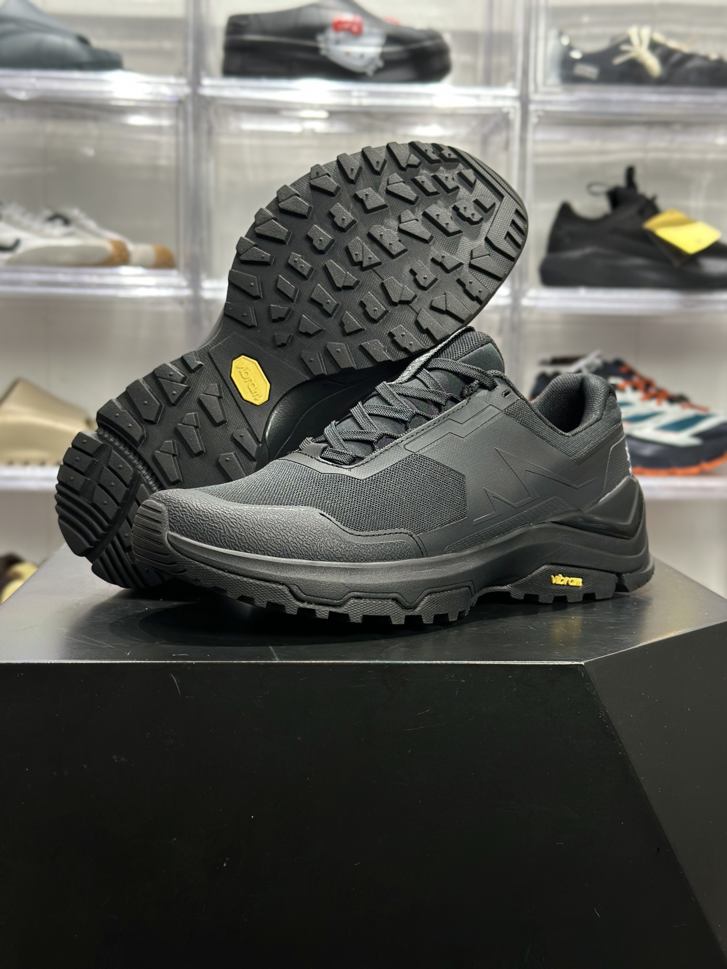 260 凯乐石男款低帮透气登山徒步鞋(简称 “凯乐石界山鞋”) KS251-Chinese UA Cheap High Quatity Brand Clothes Bags handbags Sneakers wholesale wholesaler seller from China Factory suppliers Fashion Clothing Shoes best Quality Beautiful Price 260 凯乐石男款低帮透气登山徒步鞋(简称 “凯乐石界山鞋”) KS251