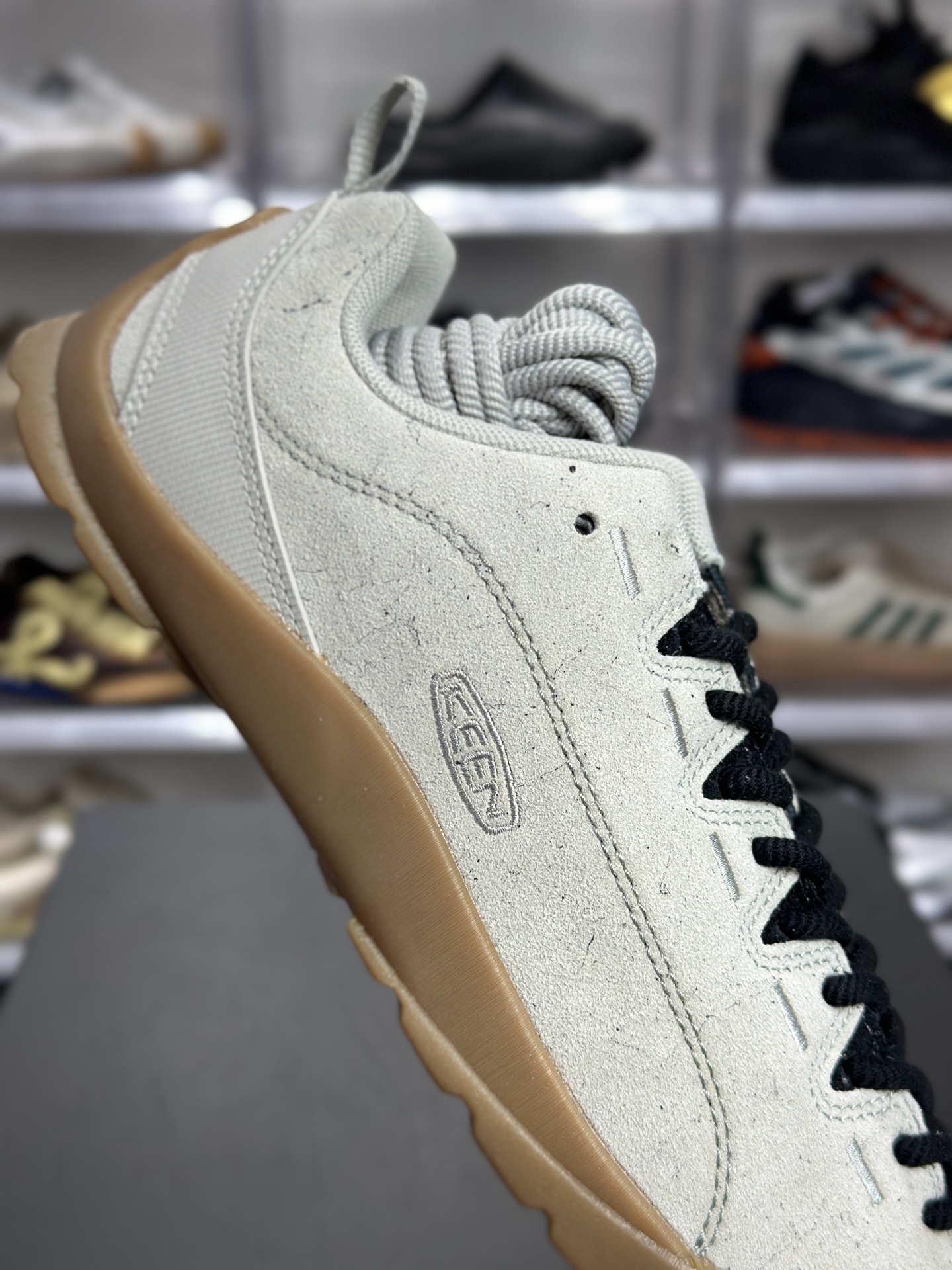 180 KEEN Jasper 休闲鞋(简称 “KEEN 山系鞋”) 1032141-Chinese UA Cheap High Quatity Brand Clothes Bags handbags Sneakers wholesale wholesaler seller from China Factory suppliers Fashion Clothing Shoes best Quality Beautiful Price 180 KEEN Jasper 休闲鞋(简称 “KEEN 山系鞋”) 1032141
