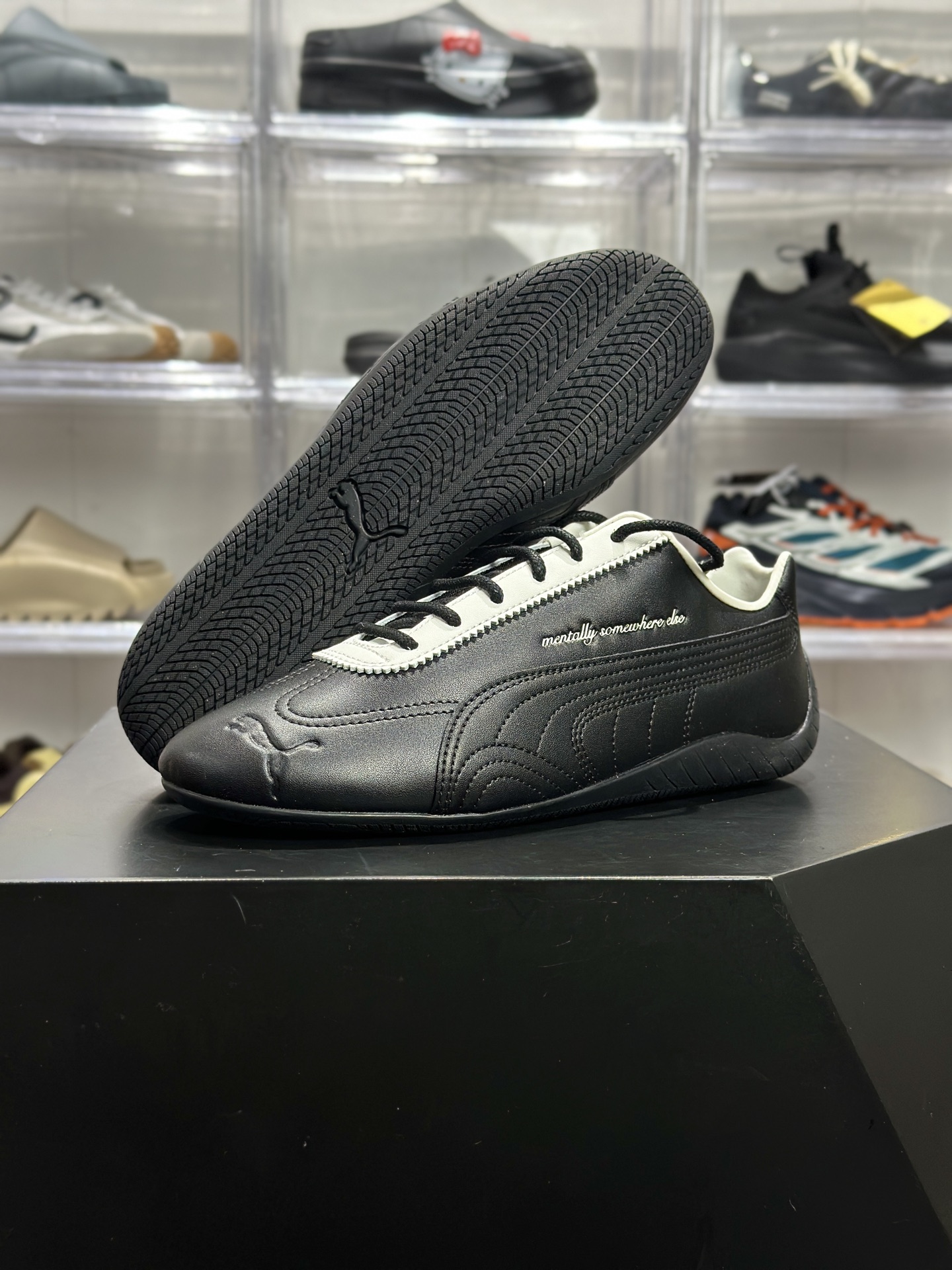 220 PUMA Speedcat x NOAFTERNO 联名款(简称 “黑白天猫”) 404267-02 黑 + 白极简配色-Chinese UA Cheap High Quatity Brand Clothes Bags handbags Sneakers wholesale wholesaler seller from China Factory suppliers Fashion Clothing Shoes best Quality Beautiful Price 220 PUMA Speedcat x NOAFTERNO 联名款(简称 “黑白天猫”) 404267-02 黑 + 白极简配色