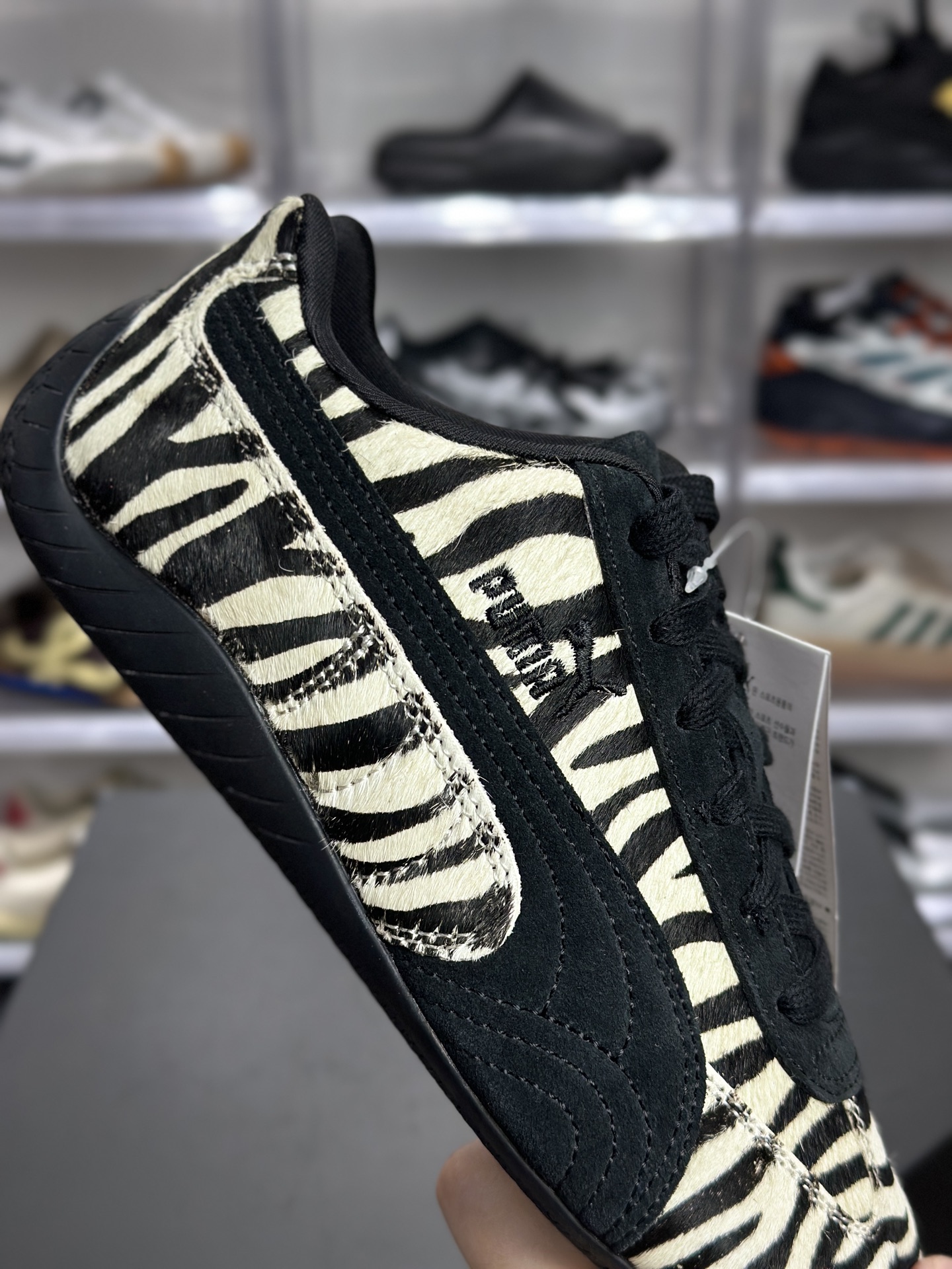 200 PUMA Speedcat Zebra（简称 “斑马猫”） 403356-01
