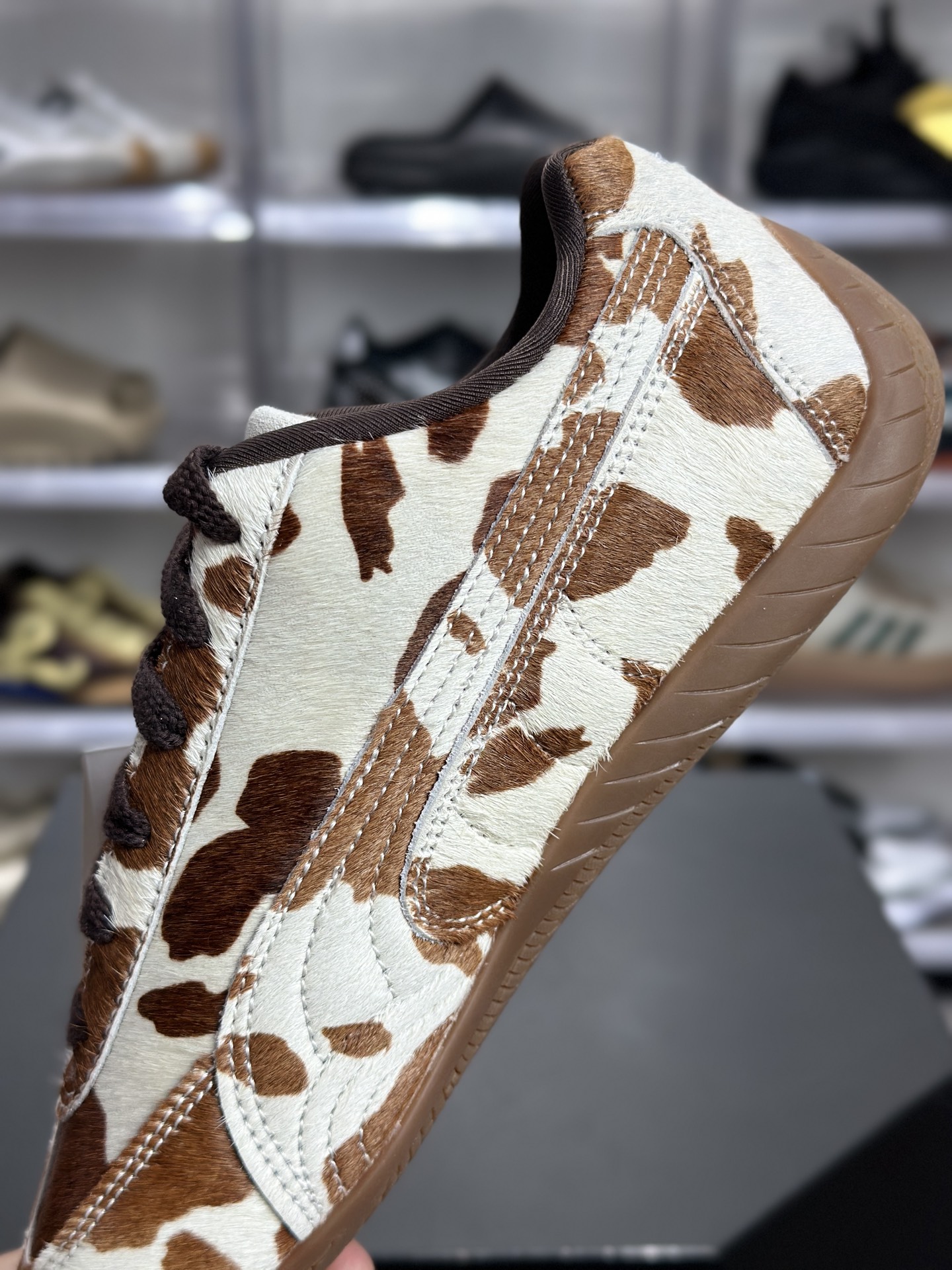 PUMA Speedcat 奶牛纹（简称 “奶牛猫”） 406141-01