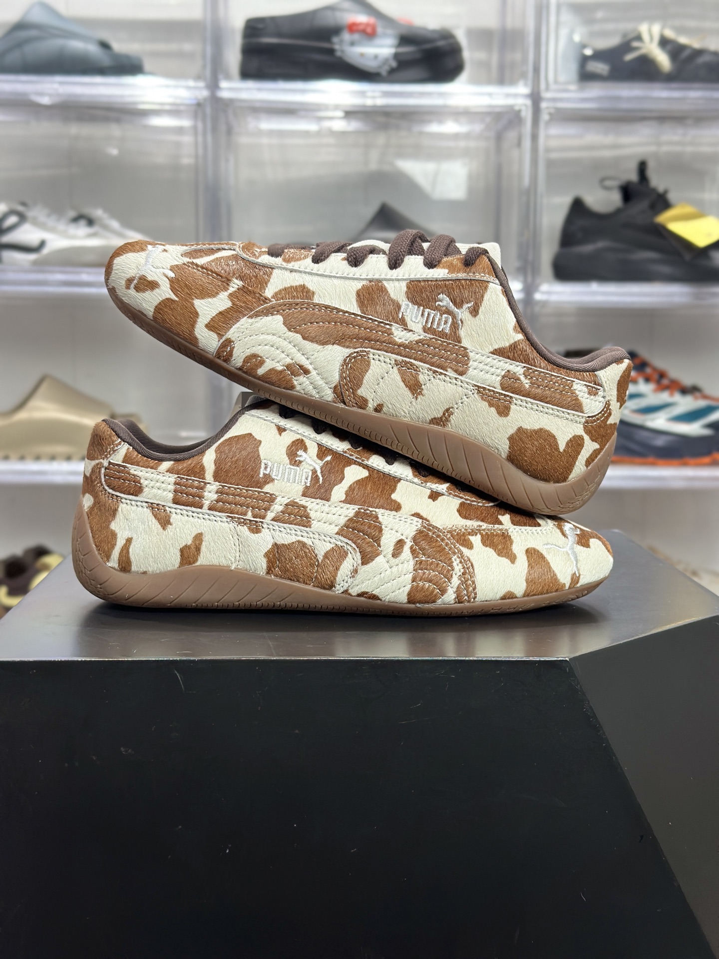 PUMA Speedcat 奶牛纹（简称 “奶牛猫”） 406141-01