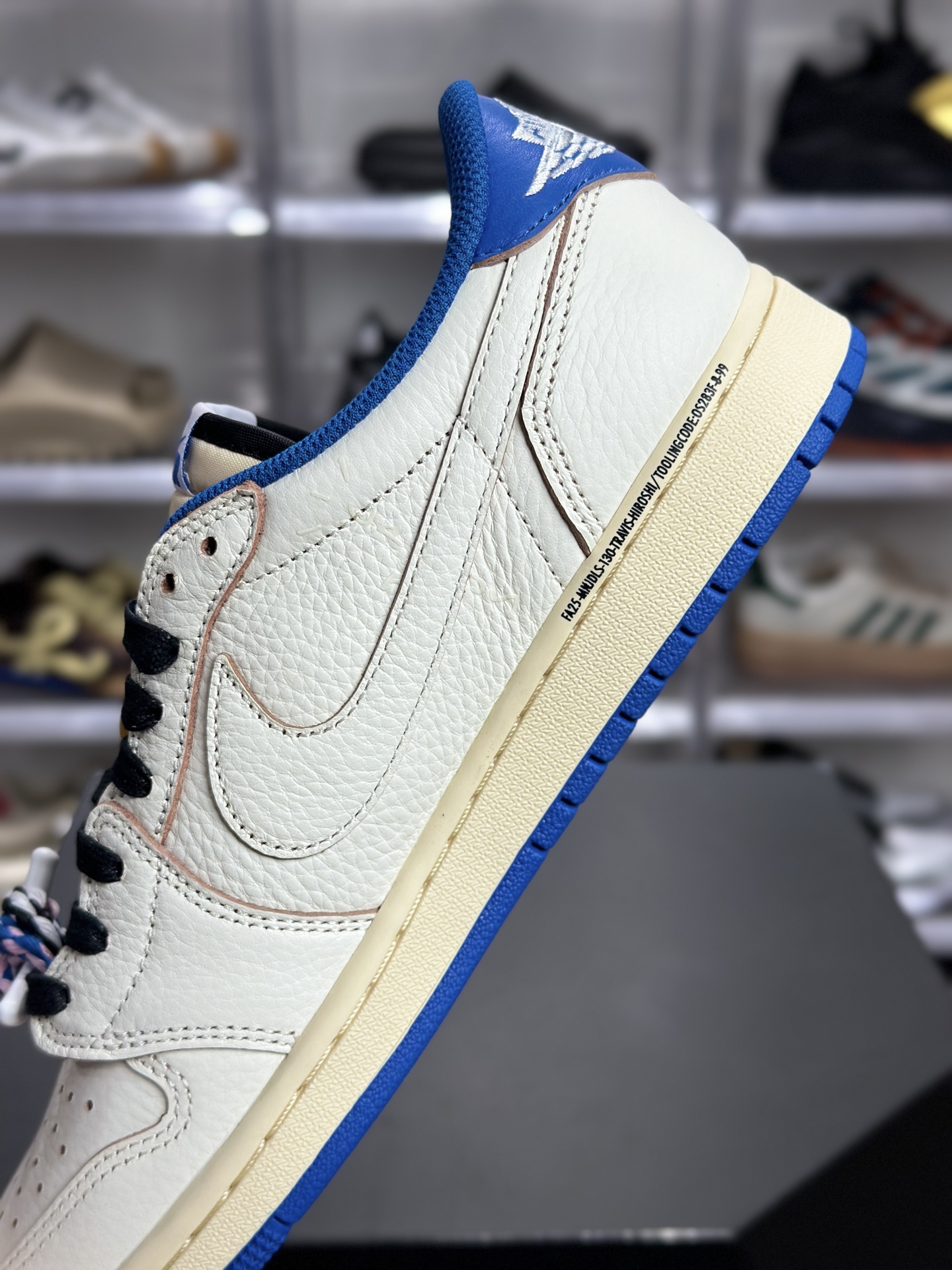 400 Air Jordan 1 Low x Union LA 白蓝倒钩(简称 “Union AJ1 Low”) DQ7564-104-Chinese UA Cheap High Quatity Brand Clothes Bags handbags Sneakers wholesale wholesaler seller from China Factory suppliers Fashion Clothing Shoes best Quality Beautiful Price 400 Air Jordan 1 Low x Union LA 白蓝倒钩(简称 “Union AJ1 Low”) DQ7564-104
