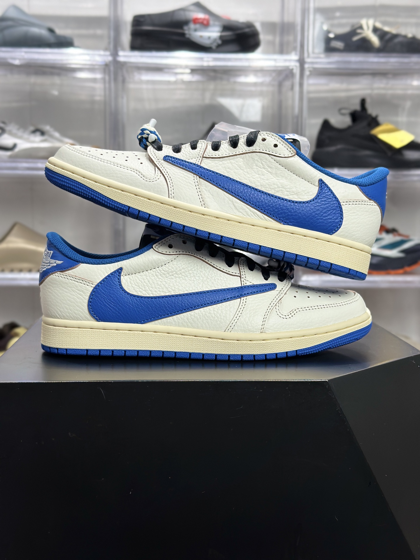 400 Air Jordan 1 Low x Union LA 白蓝倒钩(简称 “Union AJ1 Low”) DQ7564-104-Chinese UA Cheap High Quatity Brand Clothes Bags handbags Sneakers wholesale wholesaler seller from China Factory suppliers Fashion Clothing Shoes best Quality Beautiful Price 400 Air Jordan 1 Low x Union LA 白蓝倒钩(简称 “Union AJ1 Low”) DQ7564-104