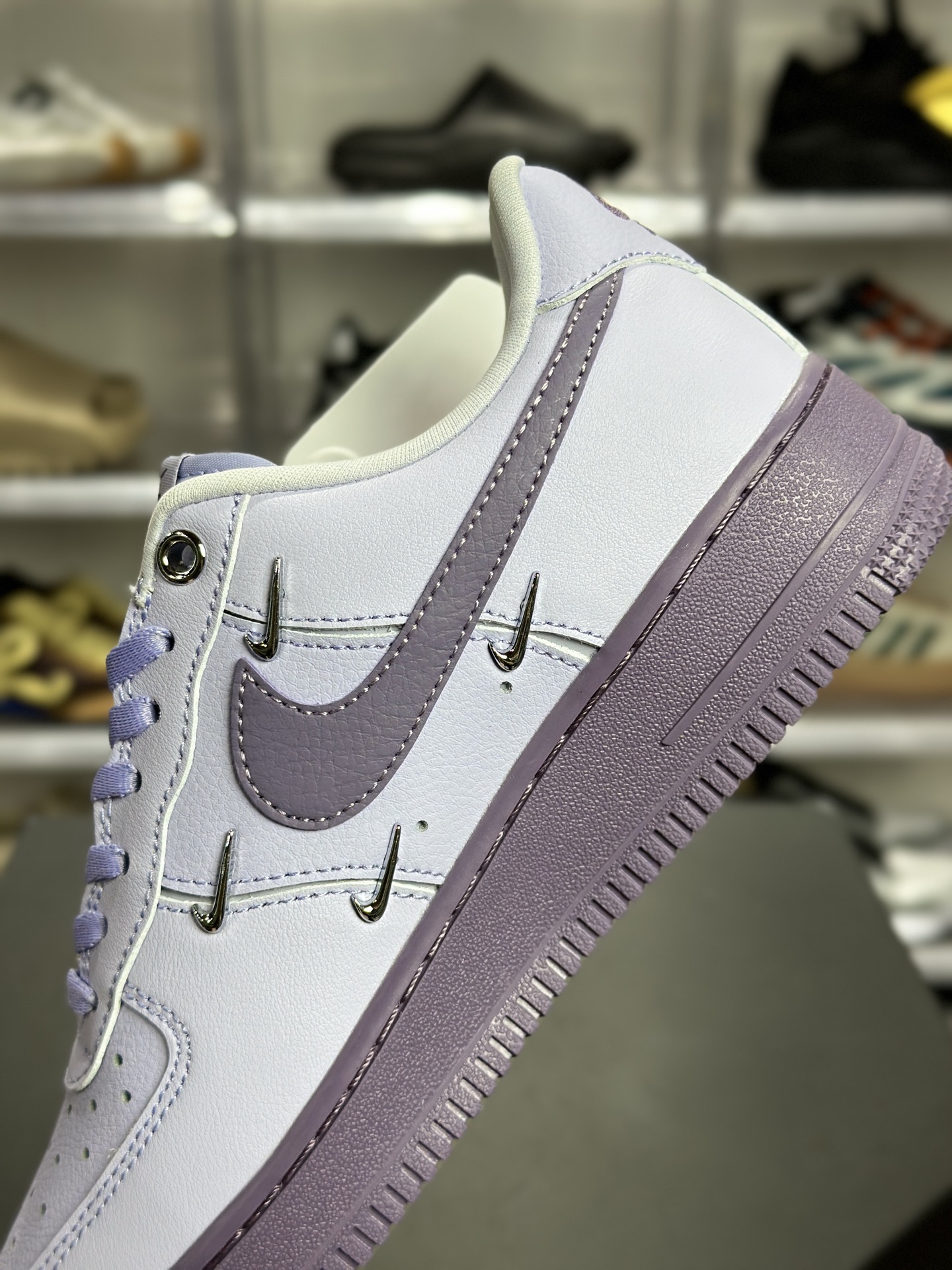 Nike WMNS Air Force 1 '07 LX CN 渐变紫限定 DX5263-555-Top High Quatity Cheap Sneakers Fashion Clothing Clothes Bags handbags Shoes of all Brand wholesale With The best Quality And Beautiful Price from China Factory Chinese suppliers wholesaler seller Nike WMNS Air Force 1 '07 LX CN 渐变紫限定 DX5263-555