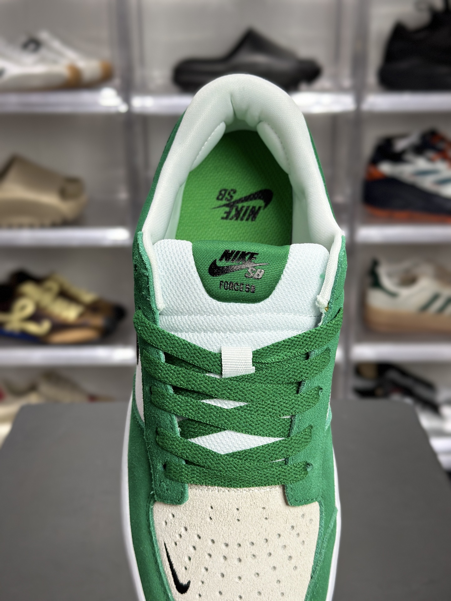 Nike SB Force 58 绿白黑滑板鞋 DV5477-300-Top High Quatity Cheap Sneakers Fashion Clothing Clothes Bags handbags Shoes of all Brand wholesale With The best Quality And Beautiful Price from China Factory Chinese suppliers wholesaler seller Nike SB Force 58 绿白黑滑板鞋 DV5477-300