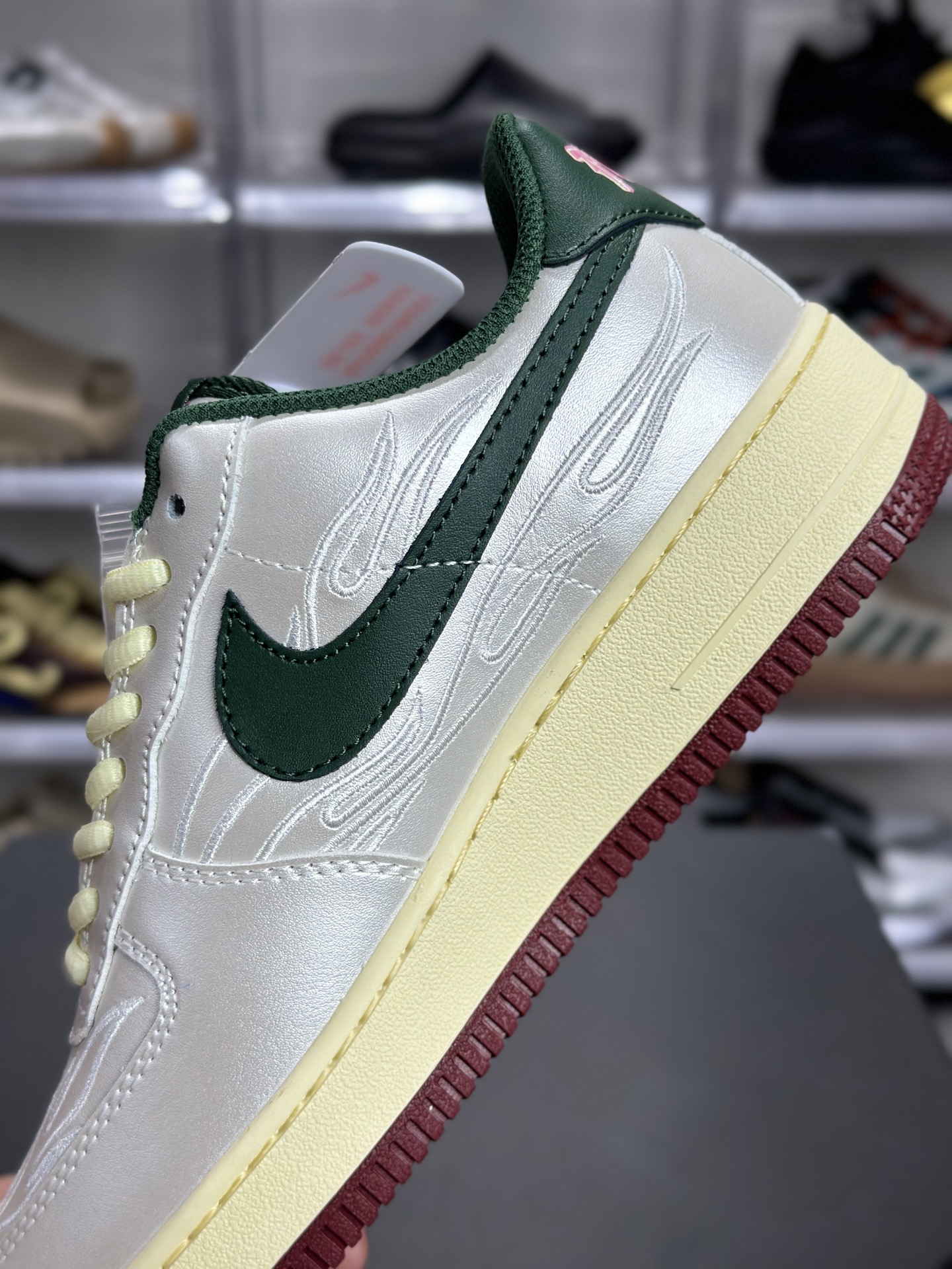 Nike Air Force 1 '07 LV8 银绿缎面款 FN5895-030-Top High Quatity Cheap Sneakers Fashion Clothing Clothes Bags handbags Shoes of all Brand wholesale With The best Quality And Beautiful Price from China Factory Chinese suppliers wholesaler seller Nike Air Force 1 '07 LV8 银绿缎面款 FN5895-030
