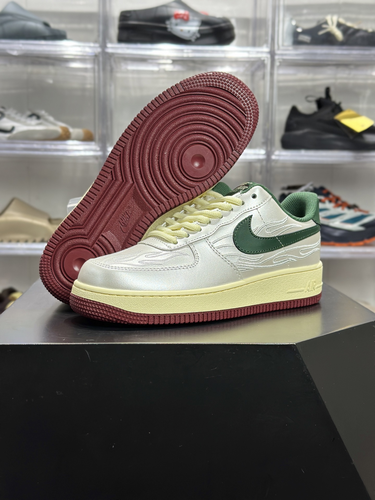 Nike Air Force 1 '07 LV8 银绿缎面款 FN5895-030-Top High Quatity Cheap Sneakers Fashion Clothing Clothes Bags handbags Shoes of all Brand wholesale With The best Quality And Beautiful Price from China Factory Chinese suppliers wholesaler seller Nike Air Force 1 '07 LV8 银绿缎面款 FN5895-030