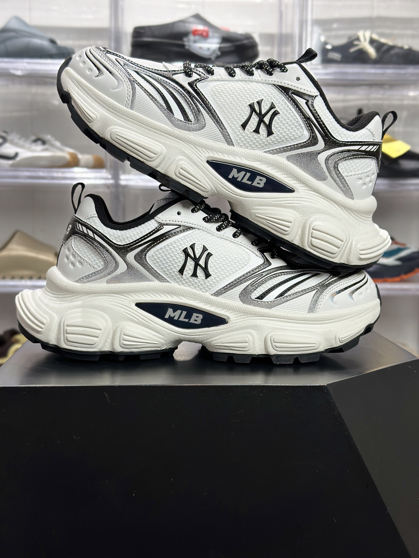 200 MLB Winner Chunky 白黑 NY 队标款 3ASHWC36N