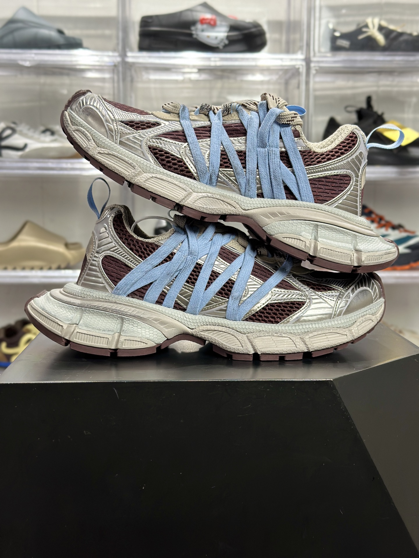 Balenciaga Track.3 棕灰蓝拼接款 85364 WIXTL 2940-Top High Quatity Cheap Sneakers Fashion Clothing Clothes Bags handbags Shoes of all Brand wholesale With The best Quality And Beautiful Price from China Factory Chinese suppliers wholesaler seller Balenciaga Track.3 棕灰蓝拼接款 85364 WIXTL 2940