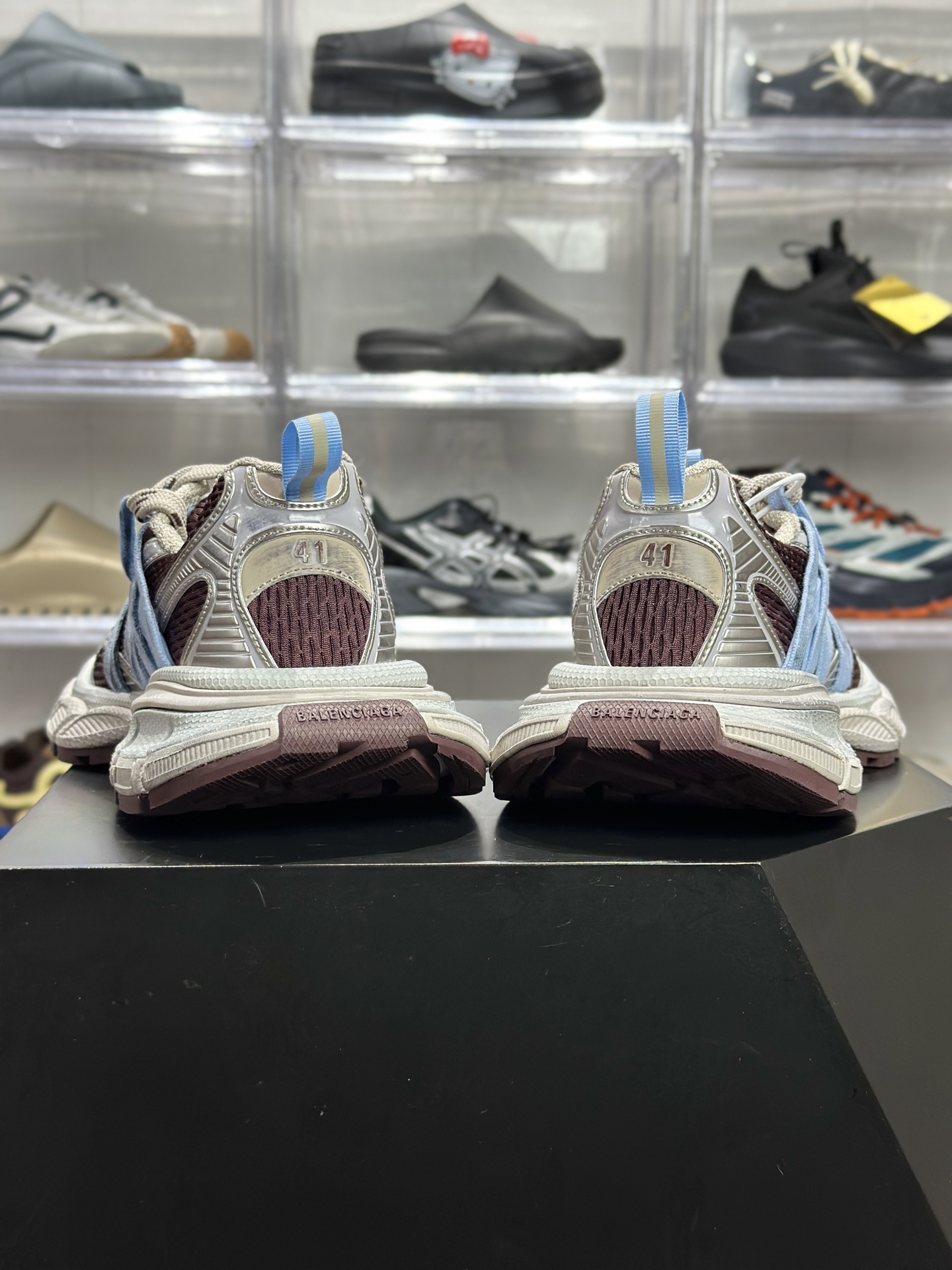 Balenciaga Track.3 棕灰蓝拼接款 85364 WIXTL 2940-Top High Quatity Cheap Sneakers Fashion Clothing Clothes Bags handbags Shoes of all Brand wholesale With The best Quality And Beautiful Price from China Factory Chinese suppliers wholesaler seller Balenciaga Track.3 棕灰蓝拼接款 85364 WIXTL 2940