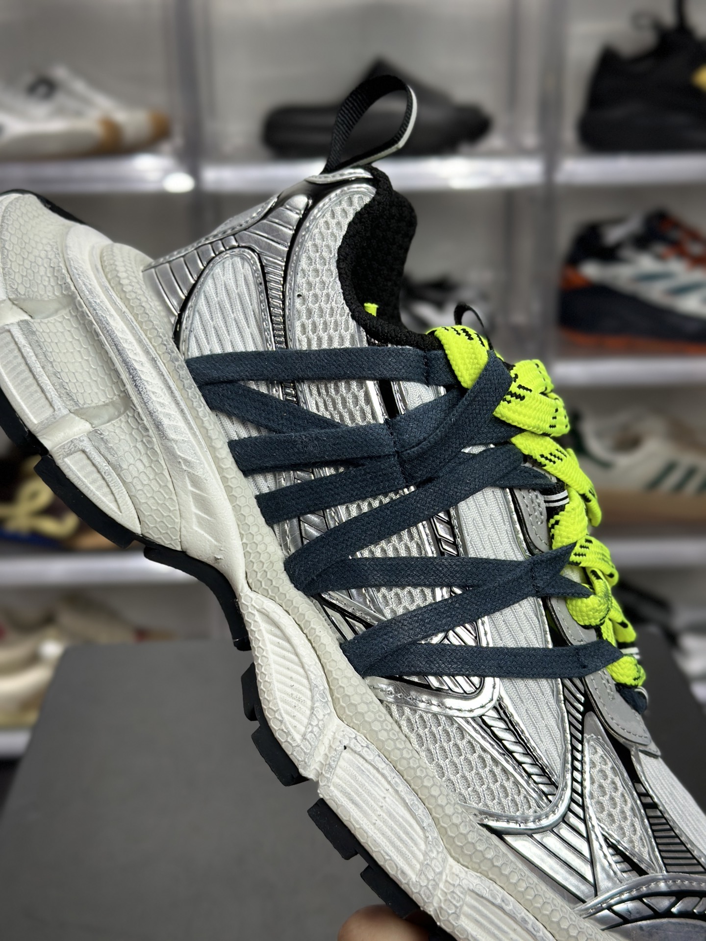 Balenciaga 3XL Interlace 手绘线稿荧光黄鞋带老爹鞋 ECGR9101DA-Top High Quatity Cheap Sneakers Fashion Clothing Clothes Bags handbags Shoes of all Brand wholesale With The best Quality And Beautiful Price from China Factory Chinese suppliers wholesaler seller Balenciaga 3XL Interlace 手绘线稿荧光黄鞋带老爹鞋 ECGR9101DA