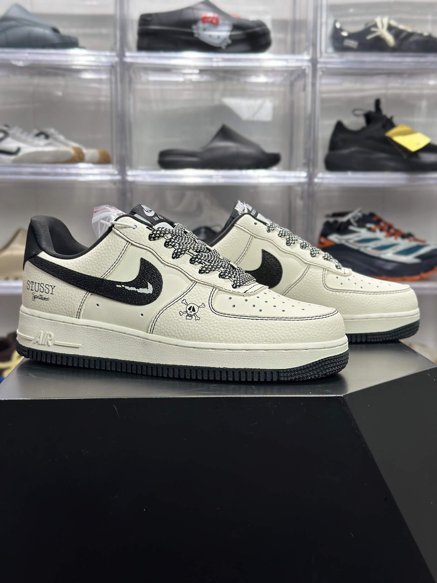 Nike Air Force 1 '07 x Stussy 米黑街头联名板鞋 LD1999-020-High Quatity Cheap Brand wholesale wholesaler seller Clothes Bags handbags Sneakers Top Fashion Clothing Shoes from China Factory Chinese suppliers best Quality Beautiful Price Nike Air Force 1 '07 x Stussy 米黑街头联名板鞋 LD1999-020