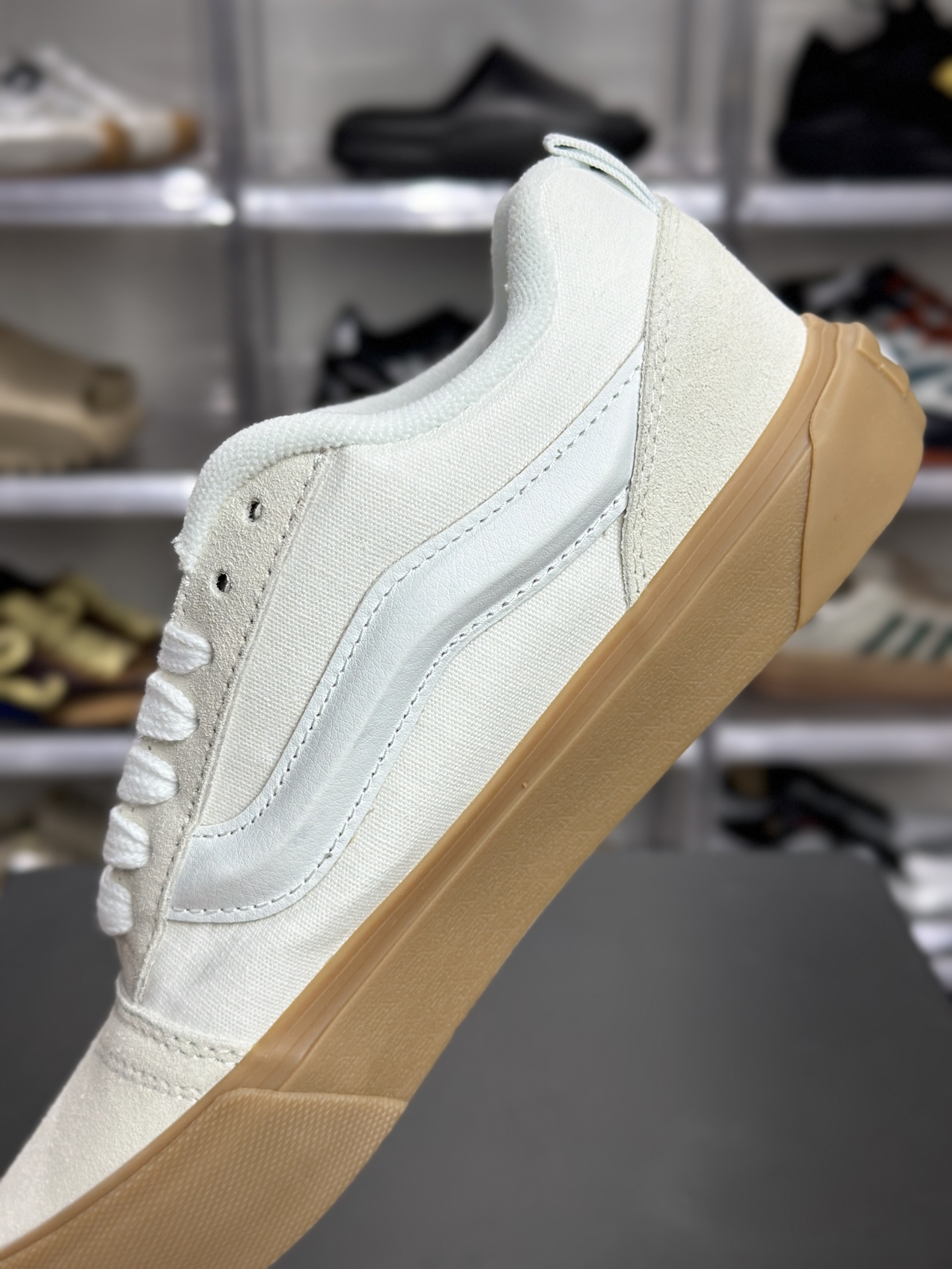 Vans Knu-Skool 米白帆布麂皮生胶底复古板鞋 VN0009D22CJ 米白