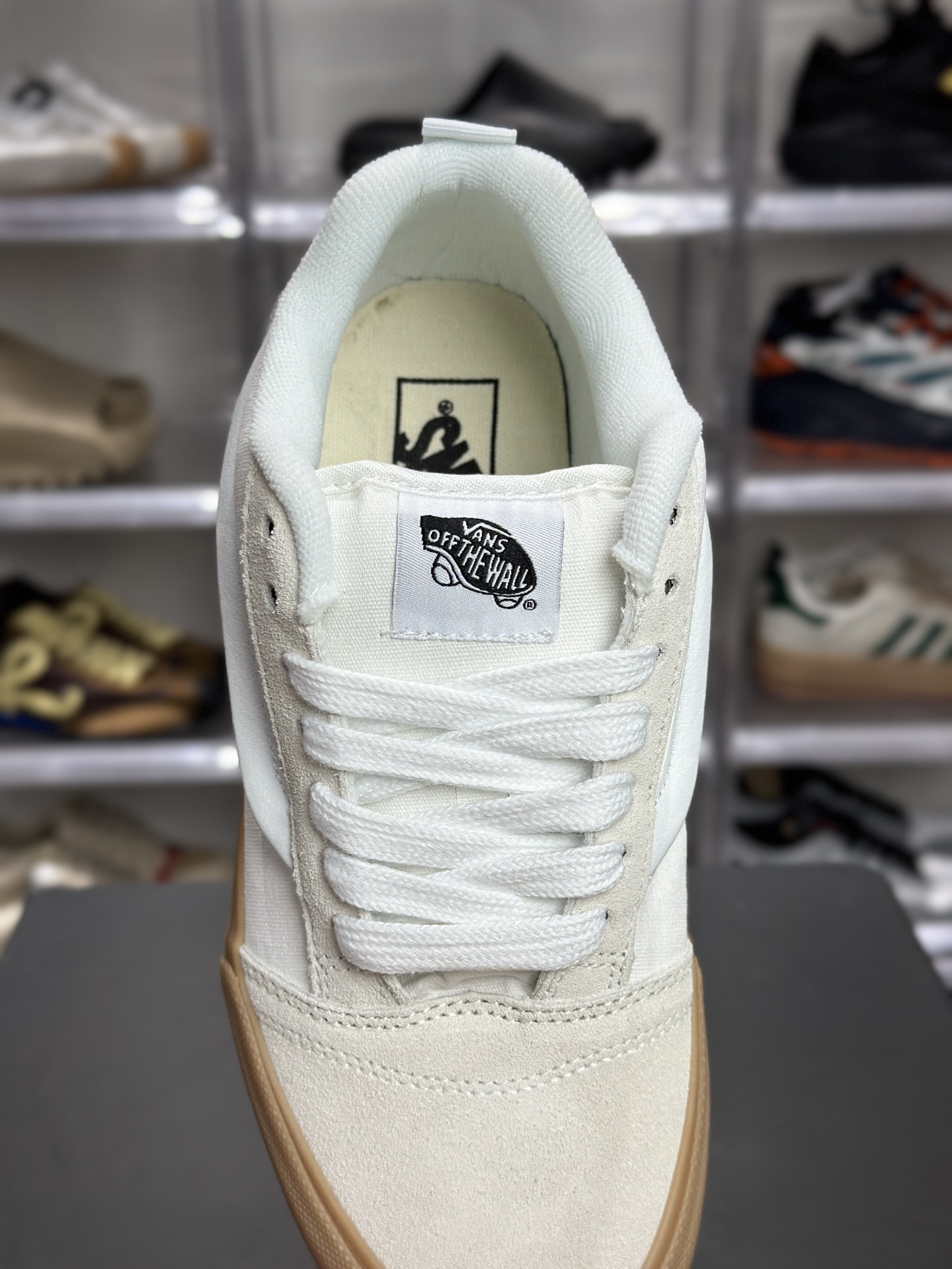 Vans Knu-Skool 米白帆布麂皮生胶底复古板鞋 VN0009D22CJ 米白