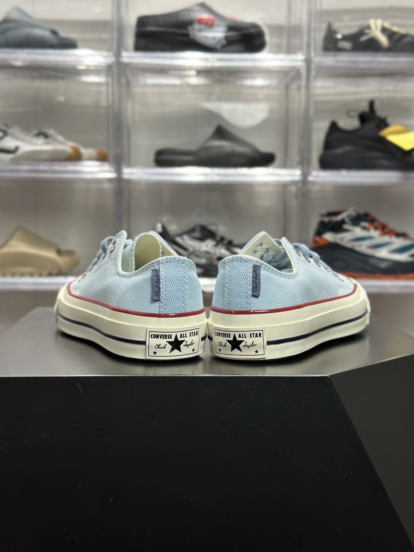 Converse Chuck 70 浅蓝帆布复古帆布鞋 A1B856C-High Quatity Cheap Brand wholesale wholesaler seller Clothes Bags handbags Sneakers Top Fashion Clothing Shoes from China Factory Chinese suppliers best Quality Beautiful Price Converse Chuck 70 浅蓝帆布复古帆布鞋 A1B856C