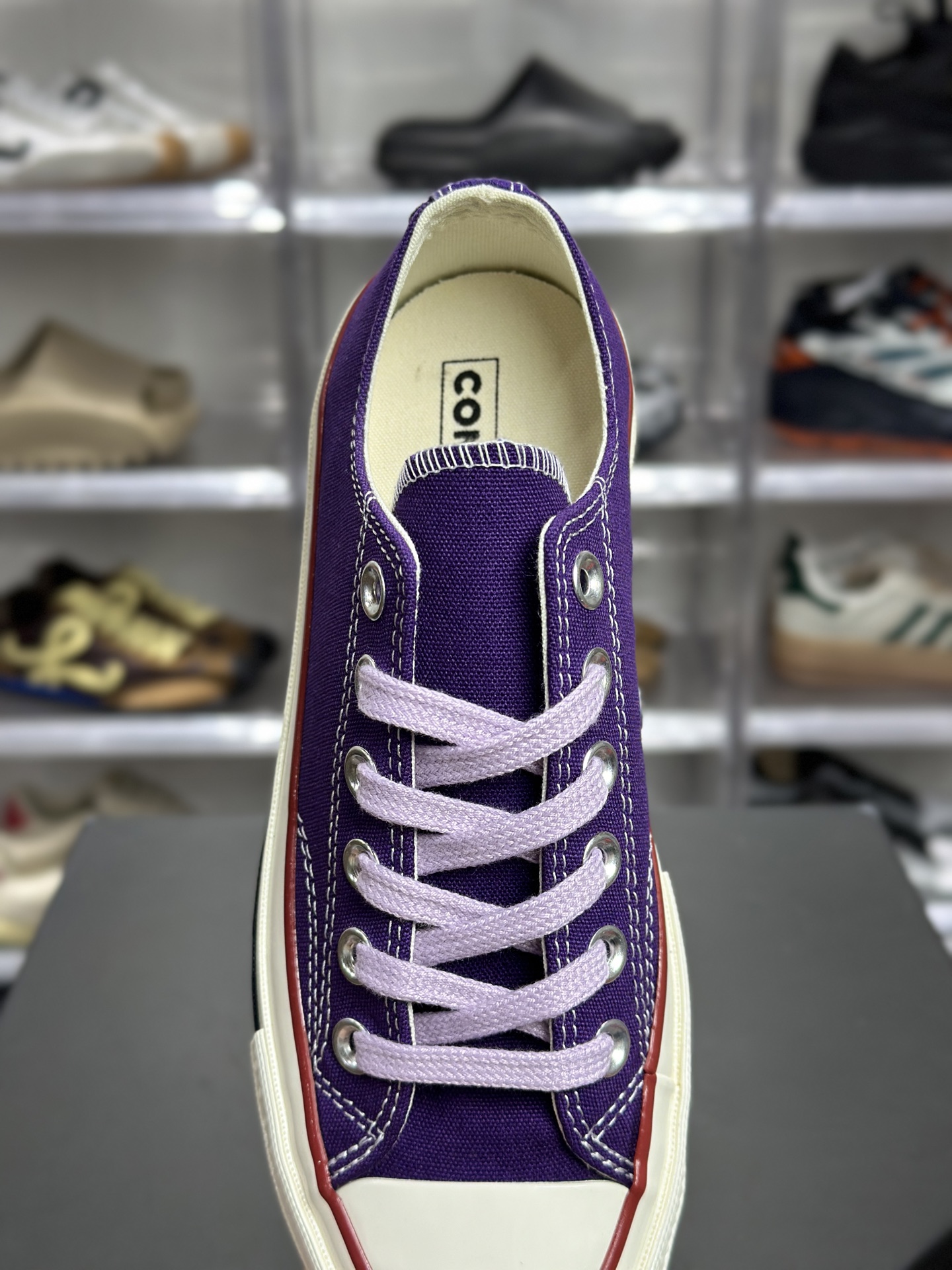 Converse Chuck 70 深紫帆布复古帆布鞋 A1B8B5C-High Quatity Cheap Brand wholesale wholesaler seller Clothes Bags handbags Sneakers Top Fashion Clothing Shoes from China Factory Chinese suppliers best Quality Beautiful Price Converse Chuck 70 深紫帆布复古帆布鞋 A1B8B5C