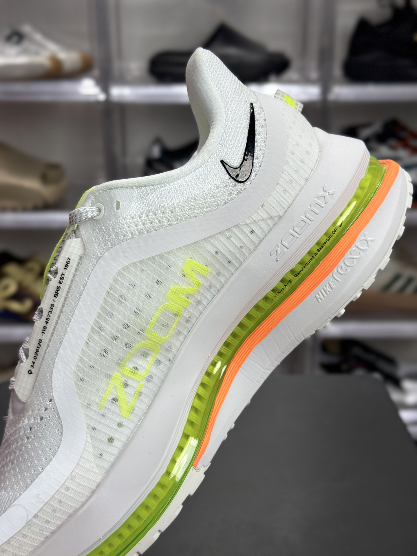Nike Pegasus Premium SE 白黑荧光轻奢跑鞋 HO2592-105-High Quatity Cheap Brand wholesale wholesaler seller Clothes Bags handbags Sneakers Top Fashion Clothing Shoes from China Factory Chinese suppliers best Quality Beautiful Price Nike Pegasus Premium SE 白黑荧光轻奢跑鞋 HO2592-105