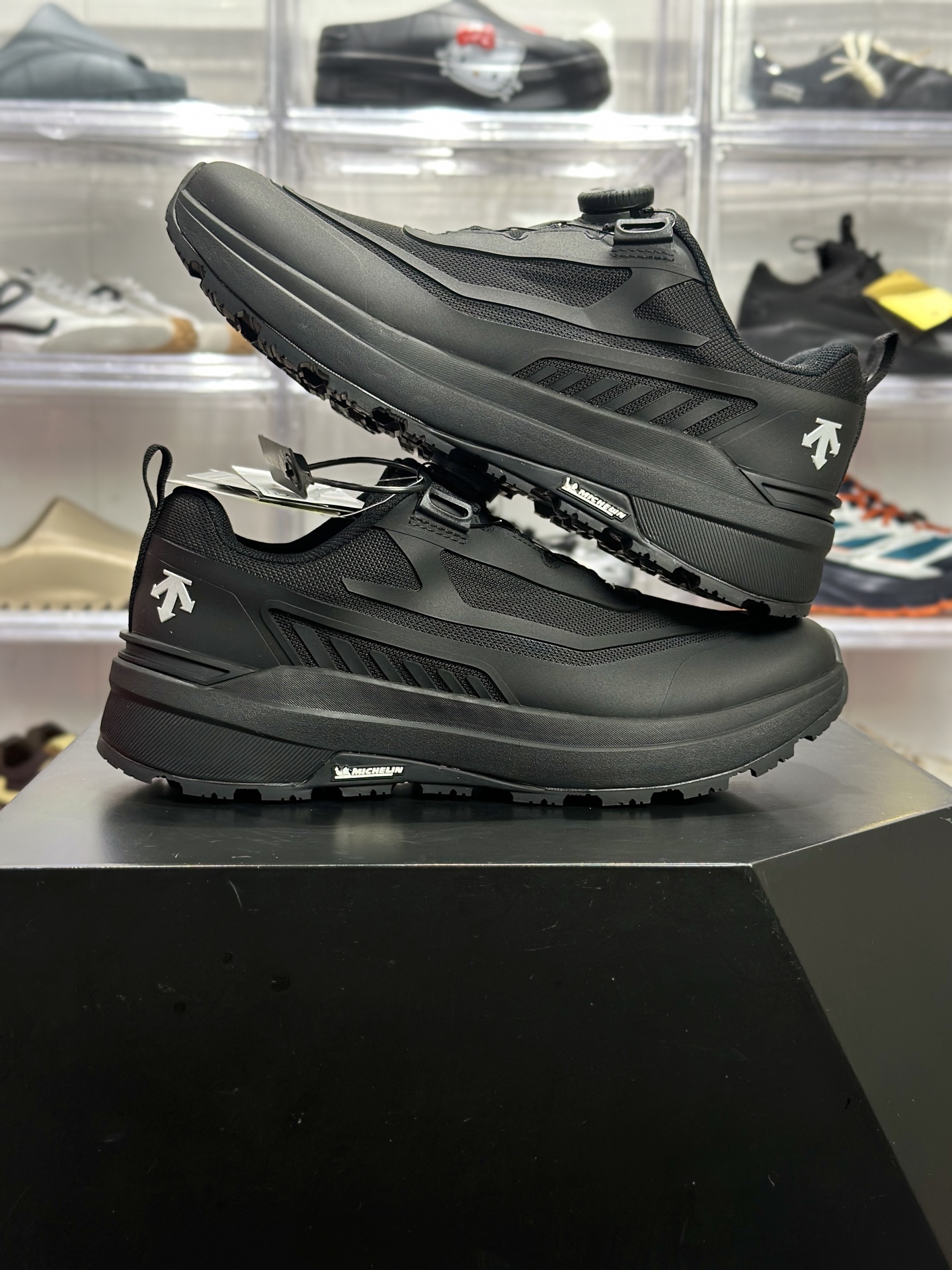 320 Undercover × Asics Dualis Primer Wire 迪桑特联名全黑机能跑鞋 D6131DSN33-Chinese UA Cheap High Quatity Brand Clothes Bags handbags Sneakers wholesale wholesaler seller from China Factory suppliers Fashion Clothing Shoes best Quality Beautiful Price 320 Undercover × Asics Dualis Primer Wire 迪桑特联名全黑机能跑鞋 D6131DSN33