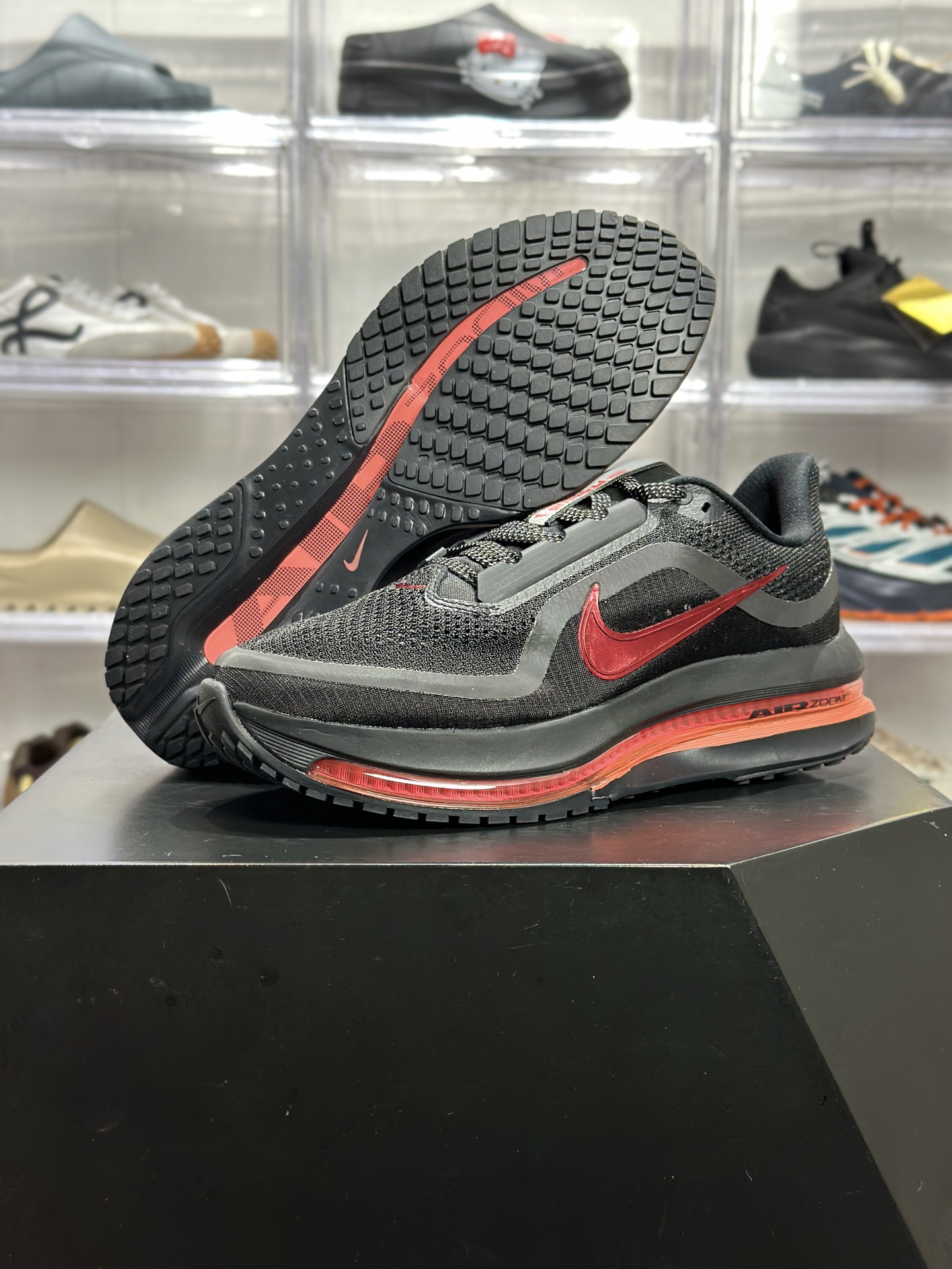 Nike Pegasus Premium SE系列 Nike 飞马 Premium SE 黑红透底款 HQ2598-010-莆田鞋,莆田鞋货源,高仿鞋,高仿鞋货源,安福档口,莆田高仿鞋,莆田鞋批发,高仿鞋批发,莆田高仿运动鞋,高仿运动鞋,莆田运动鞋 Nike Pegasus Premium SE系列 Nike 飞马 Premium SE 黑红透底款 HQ2598-010