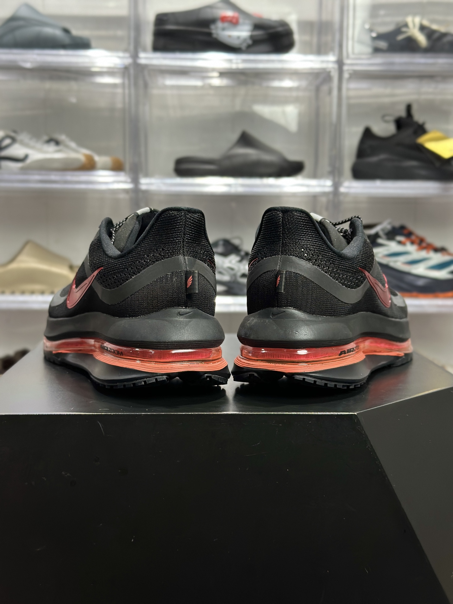 Nike Pegasus Premium SE系列 Nike 飞马 Premium SE 黑红透底款 HQ2598-010-莆田鞋,莆田鞋货源,高仿鞋,高仿鞋货源,安福档口,莆田高仿鞋,莆田鞋批发,高仿鞋批发,莆田高仿运动鞋,高仿运动鞋,莆田运动鞋 Nike Pegasus Premium SE系列 Nike 飞马 Premium SE 黑红透底款 HQ2598-010