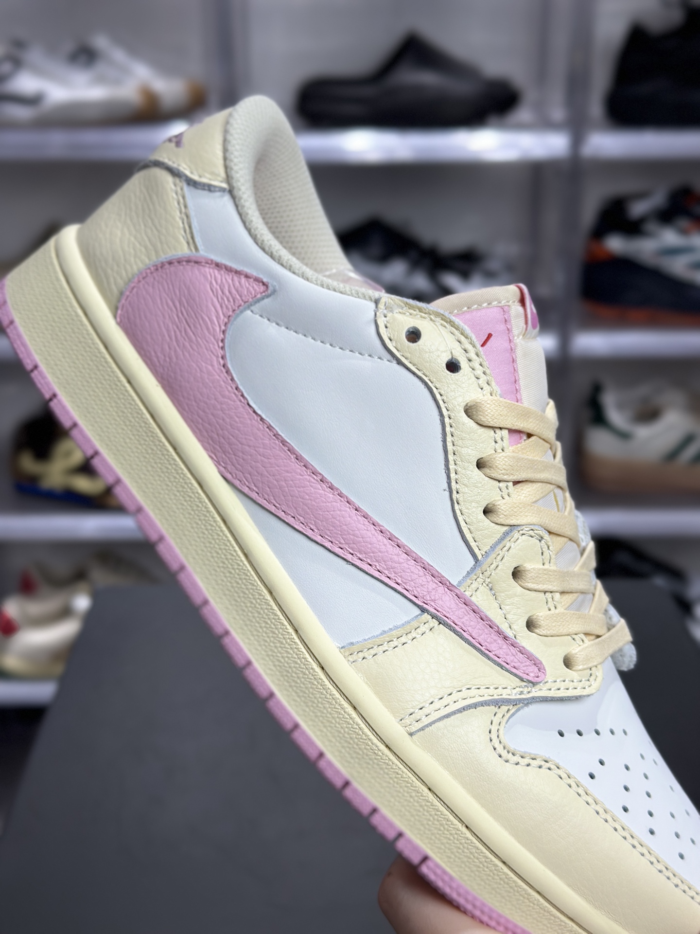 Air Jordan 1 Low 奶油粉低帮板鞋 AJ1低帮 奶油粉 1Q7661-100-莆田鞋,莆田鞋货源,高仿鞋,高仿鞋货源,安福档口,莆田高仿鞋,莆田鞋批发,高仿鞋批发,莆田高仿运动鞋,高仿运动鞋,莆田运动鞋 Air Jordan 1 Low 奶油粉低帮板鞋 AJ1低帮 奶油粉 1Q7661-100