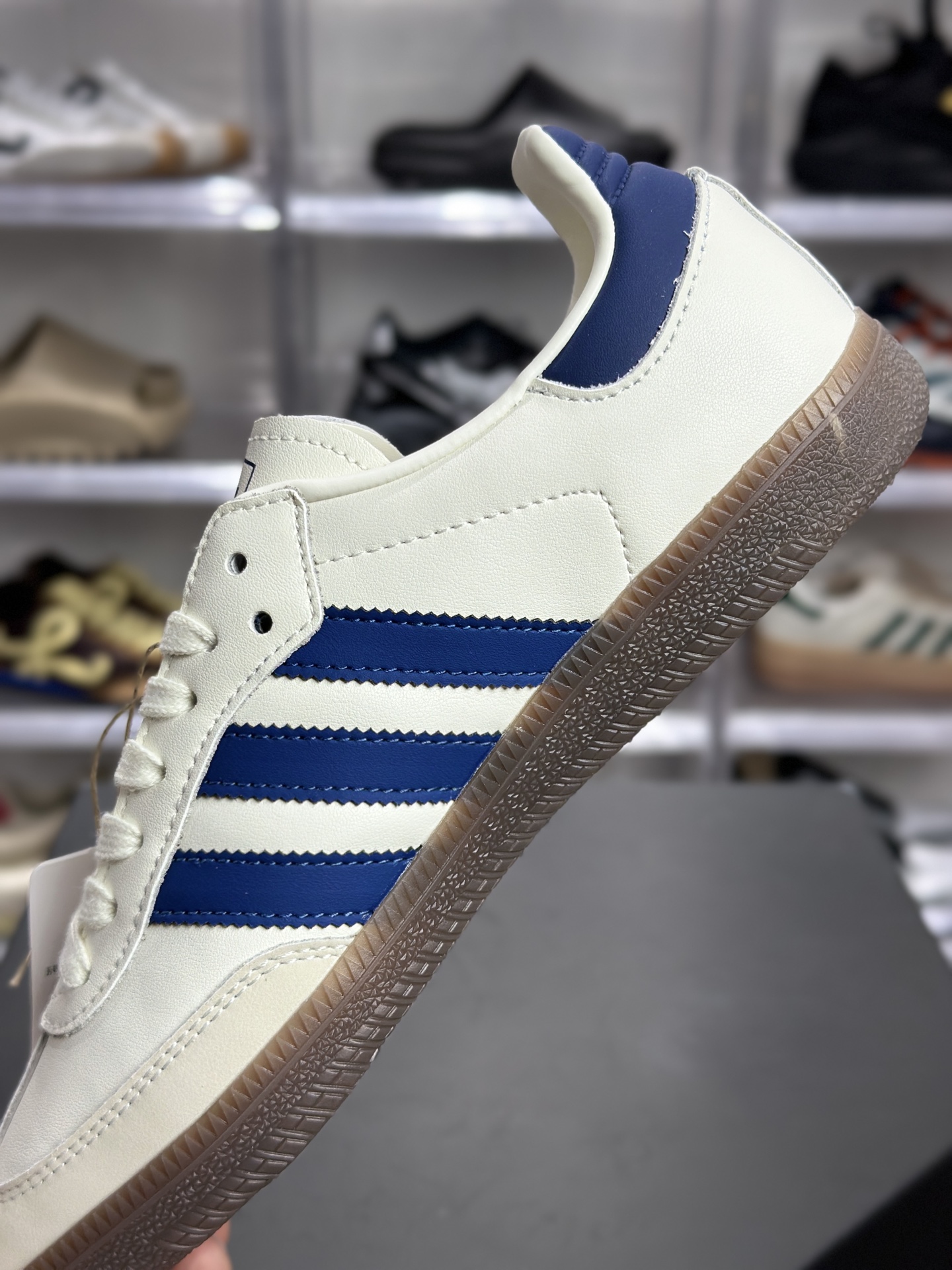 160 adidas Samba W 系列 阿迪 Samba 白蓝款 IH6627-Chinese UA Cheap High Quatity Brand Clothes Bags handbags Sneakers wholesale wholesaler seller from China Factory suppliers Fashion Clothing Shoes best Quality Beautiful Price 160 adidas Samba W 系列 阿迪 Samba 白蓝款 IH6627
