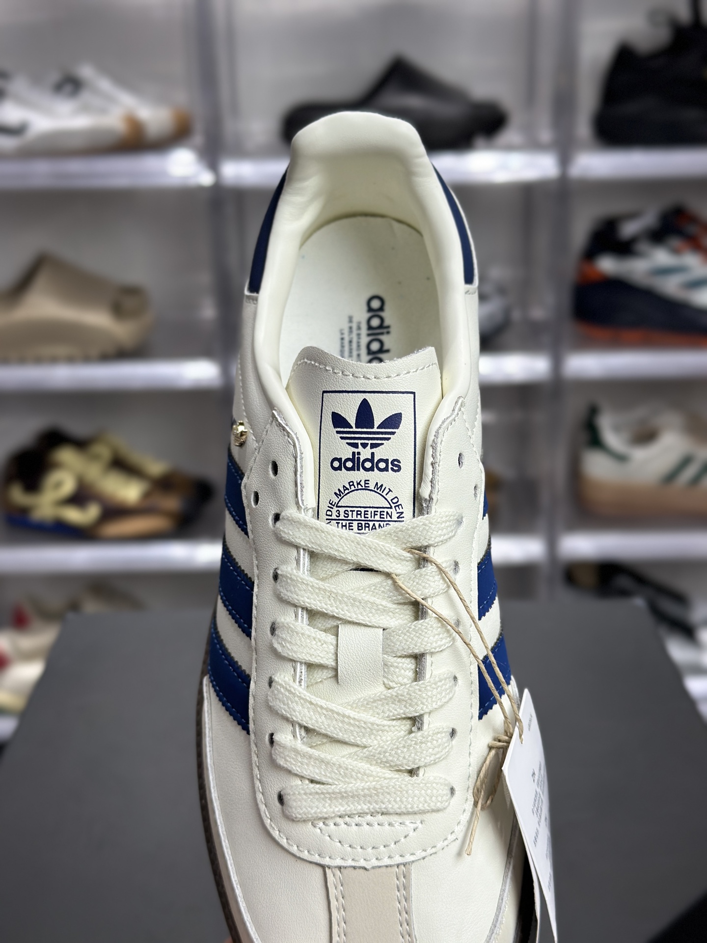 160 adidas Samba W 系列 阿迪 Samba 白蓝款 IH6627-Chinese UA Cheap High Quatity Brand Clothes Bags handbags Sneakers wholesale wholesaler seller from China Factory suppliers Fashion Clothing Shoes best Quality Beautiful Price 160 adidas Samba W 系列 阿迪 Samba 白蓝款 IH6627