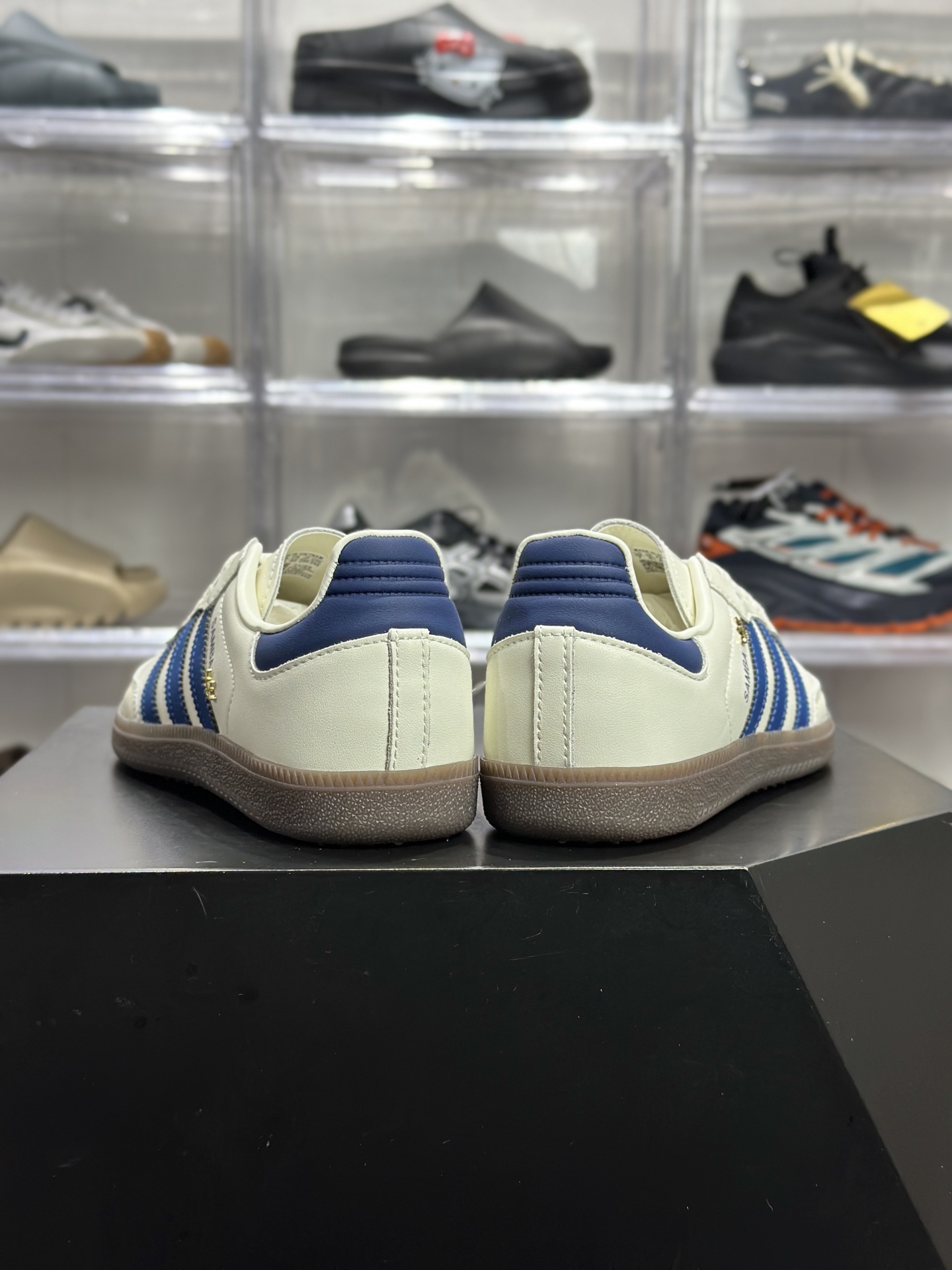 160 adidas Samba W 系列 阿迪 Samba 白蓝款 IH6627-Chinese UA Cheap High Quatity Brand Clothes Bags handbags Sneakers wholesale wholesaler seller from China Factory suppliers Fashion Clothing Shoes best Quality Beautiful Price 160 adidas Samba W 系列 阿迪 Samba 白蓝款 IH6627