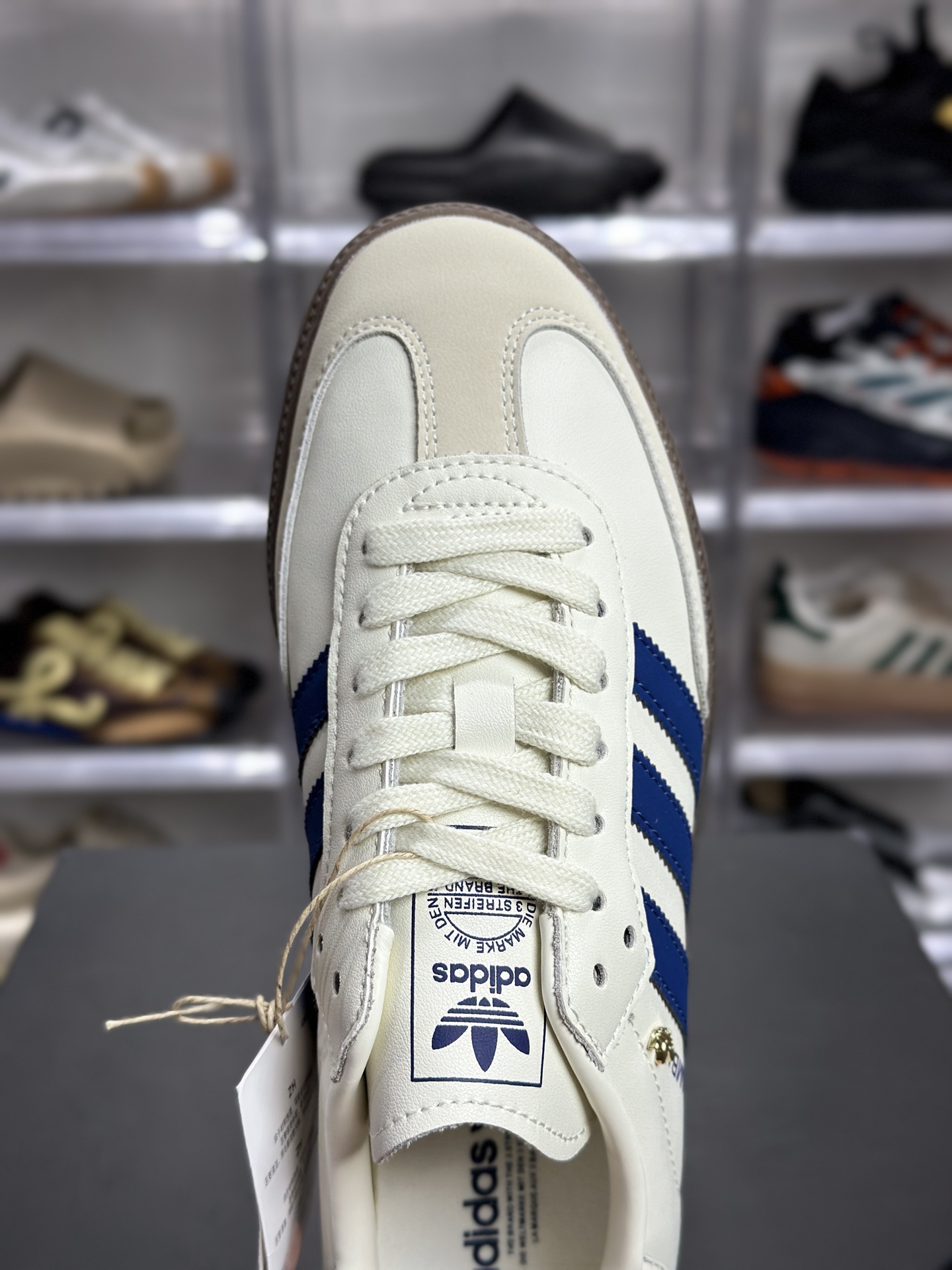 160 adidas Samba W 系列 阿迪 Samba 白蓝款 IH6627-Chinese UA Cheap High Quatity Brand Clothes Bags handbags Sneakers wholesale wholesaler seller from China Factory suppliers Fashion Clothing Shoes best Quality Beautiful Price 160 adidas Samba W 系列 阿迪 Samba 白蓝款 IH6627