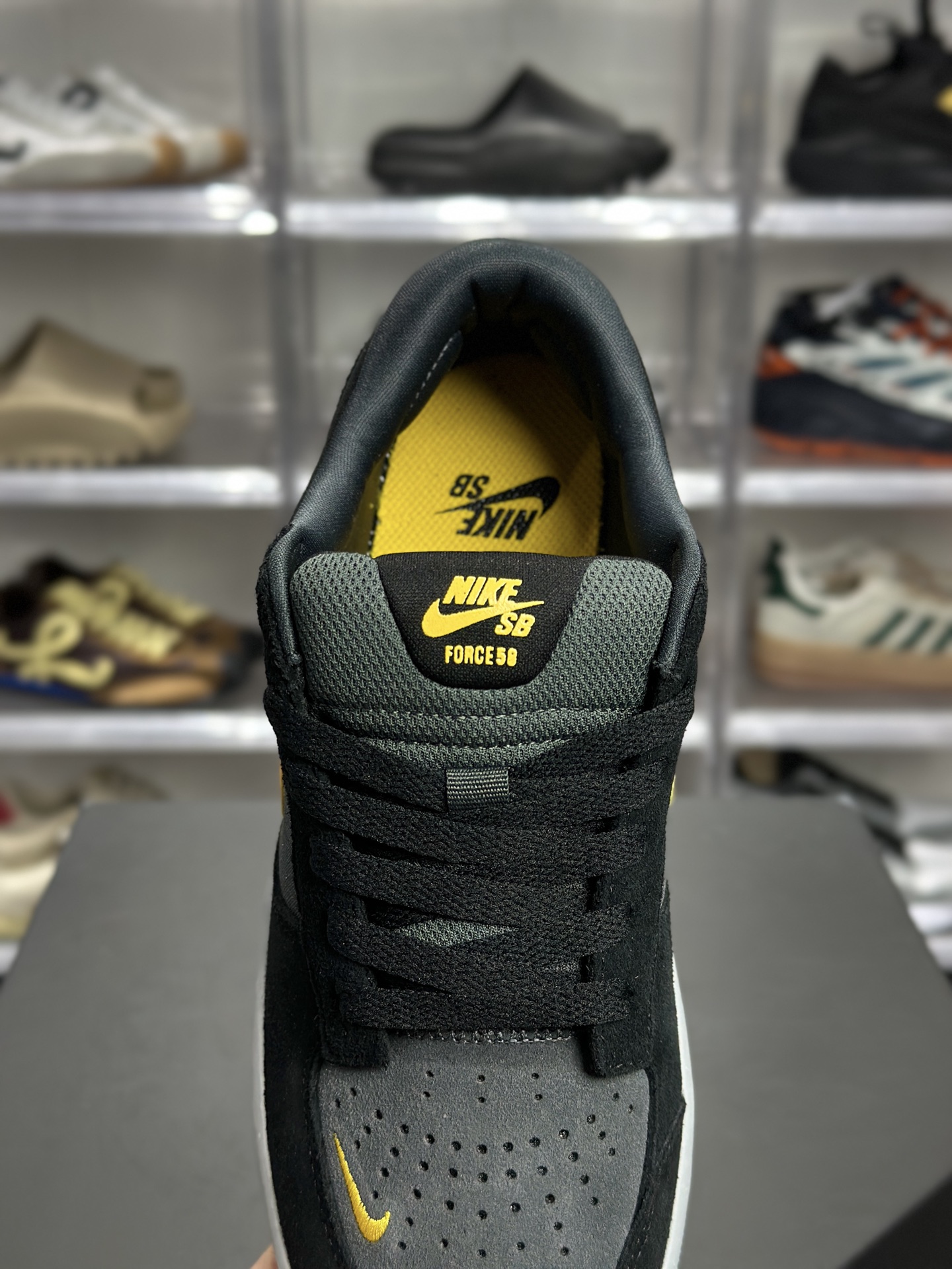 Nike SB Force 58 黑黄撞色滑板鞋 DV5477-009