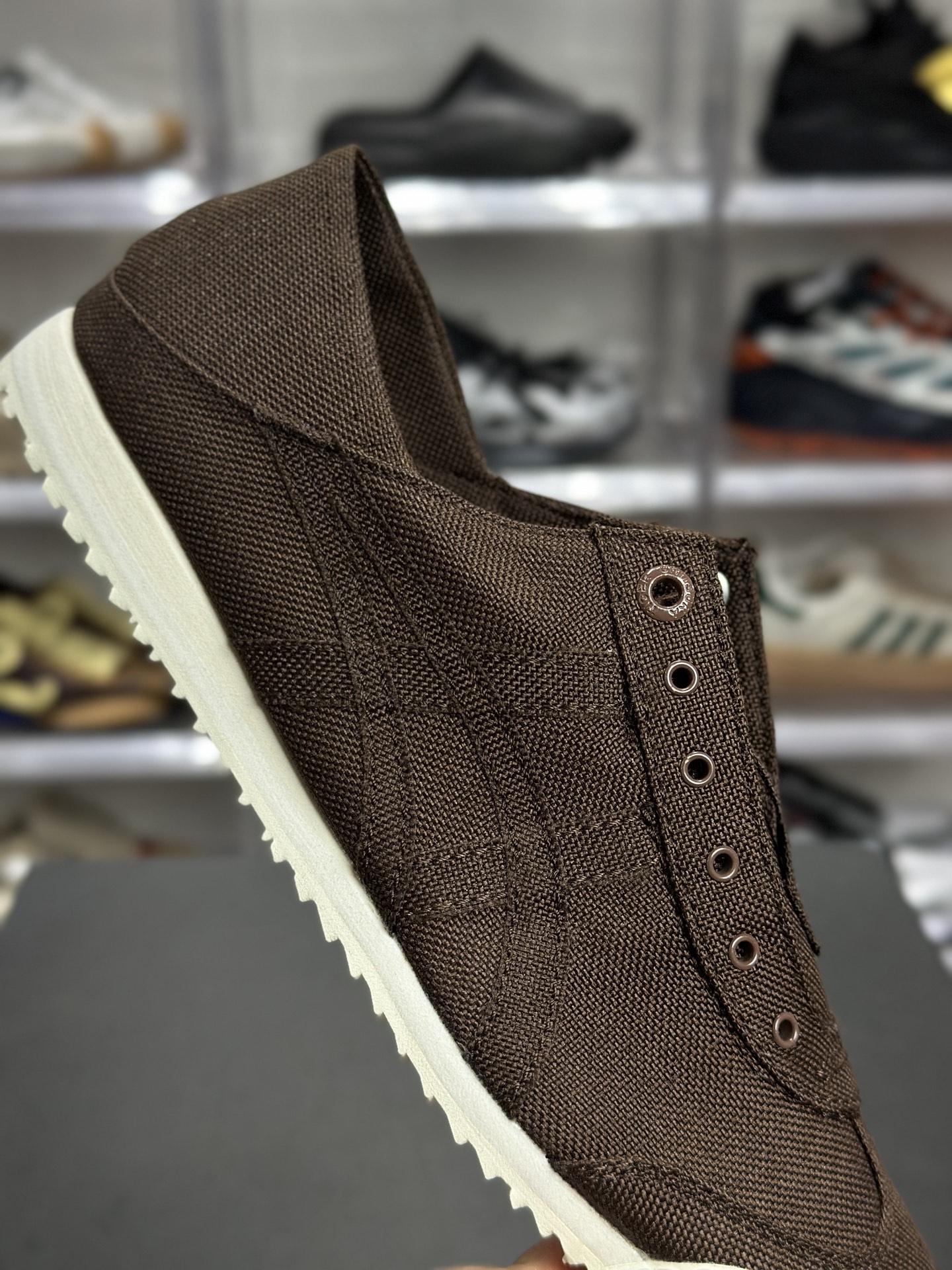 160 Onitsuka Tiger Mexico 66 SD Paraty 鬼冢虎 棕调复古休闲鞋 1183C432-200