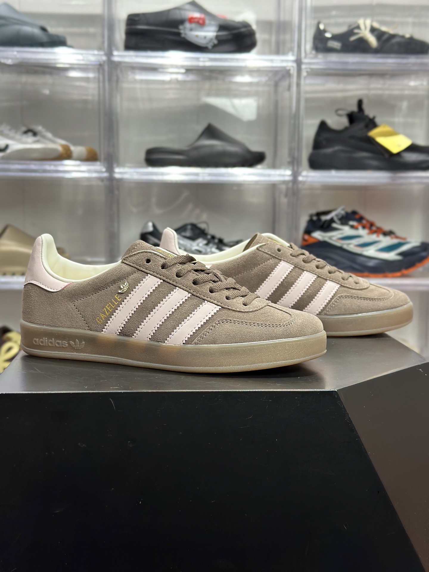 190 adidas Gazelle Indoor W 阿迪德训 灰粉柔雾休闲板鞋 JR2431