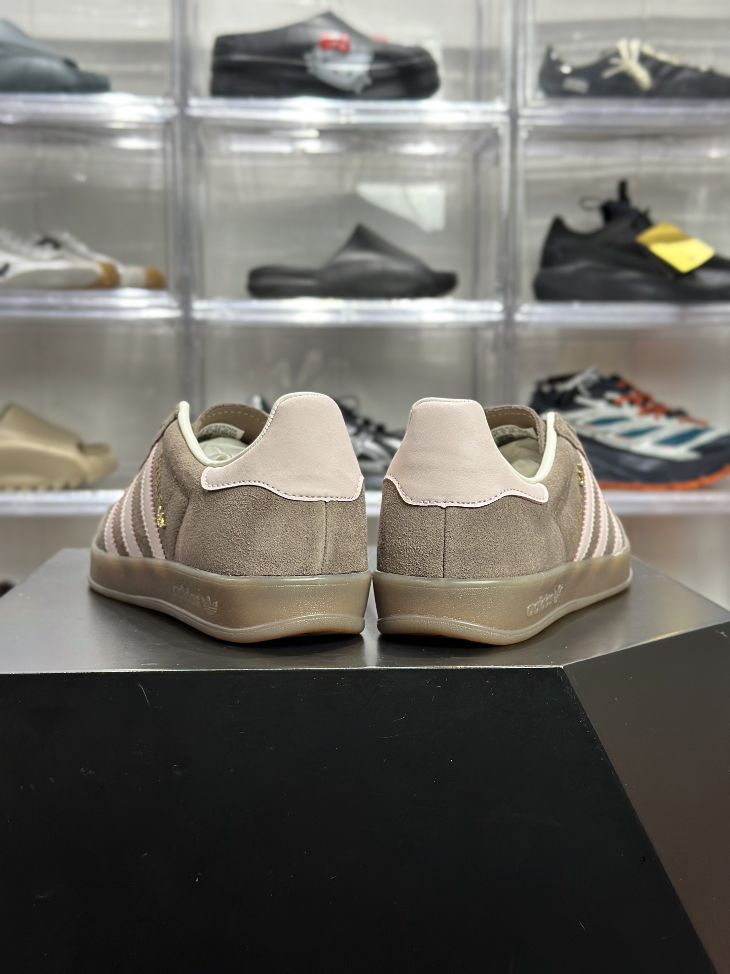 190 adidas Gazelle Indoor W 阿迪德训 灰粉柔雾休闲板鞋 JR2431