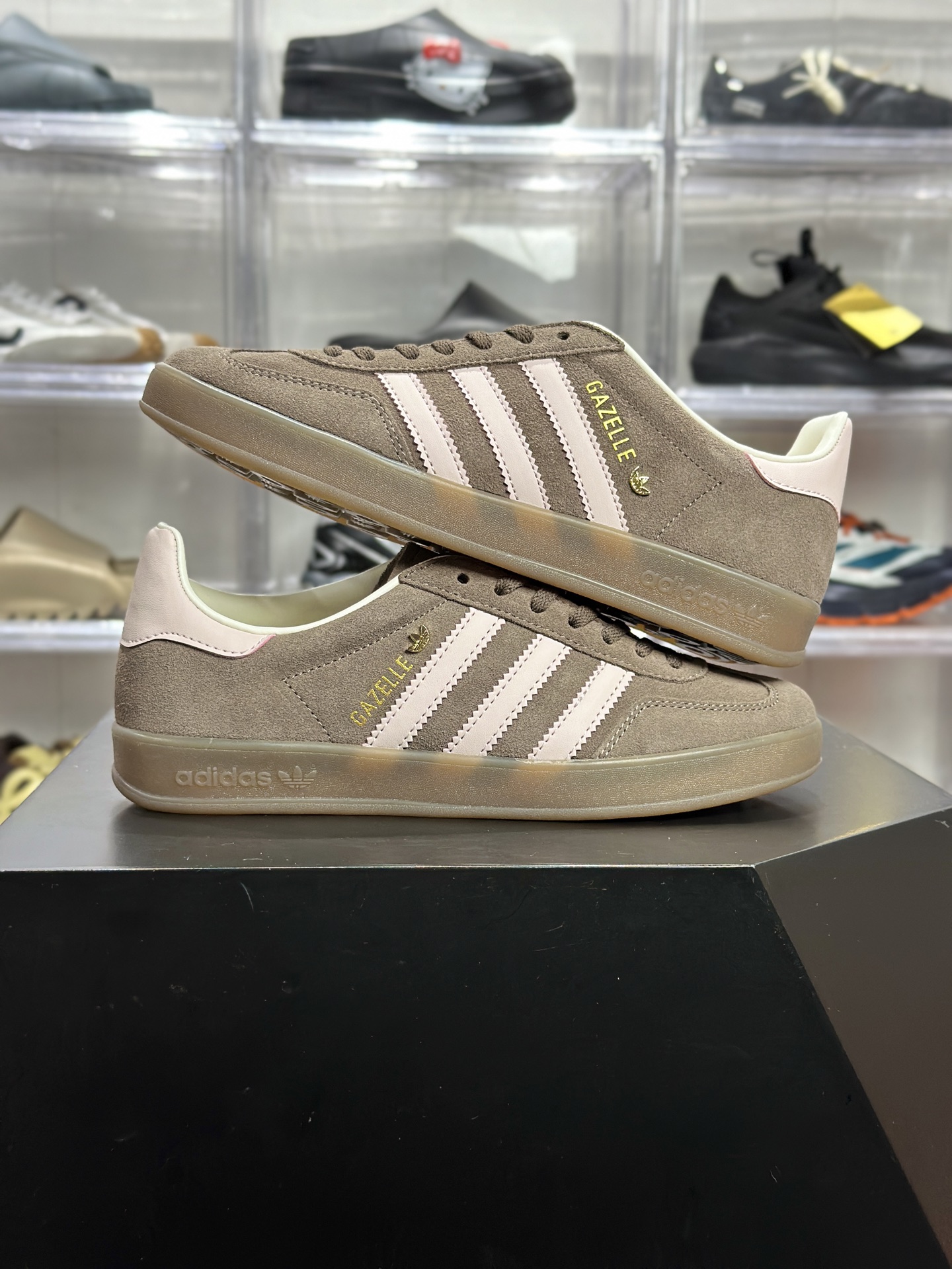 190 adidas Gazelle Indoor W 阿迪德训 灰粉柔雾休闲板鞋 JR2431