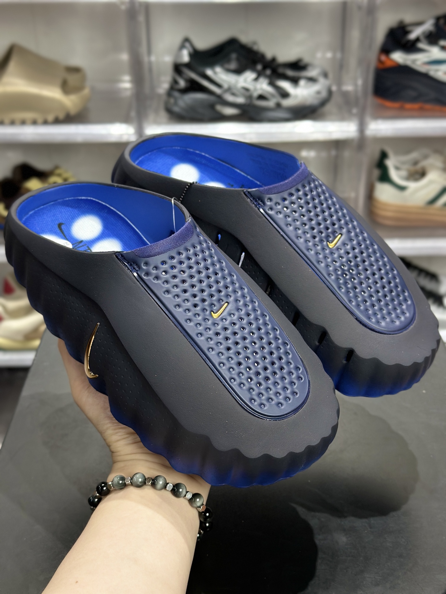 Nike Mind 001 蓝黑渐变休闲拖 按摩托 HQ4307-400-莆田鞋,莆田鞋货源,高仿鞋,高仿鞋货源,安福档口,莆田高仿鞋,莆田鞋批发,高仿鞋批发,莆田高仿运动鞋,高仿运动鞋,莆田运动鞋 Nike Mind 001 蓝黑渐变休闲拖 按摩托 HQ4307-400