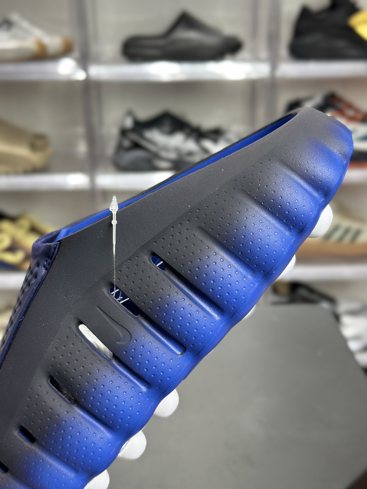 Nike Mind 001 蓝黑渐变休闲拖 按摩托 HQ4307-400-莆田鞋,莆田鞋货源,高仿鞋,高仿鞋货源,安福档口,莆田高仿鞋,莆田鞋批发,高仿鞋批发,莆田高仿运动鞋,高仿运动鞋,莆田运动鞋 Nike Mind 001 蓝黑渐变休闲拖 按摩托 HQ4307-400