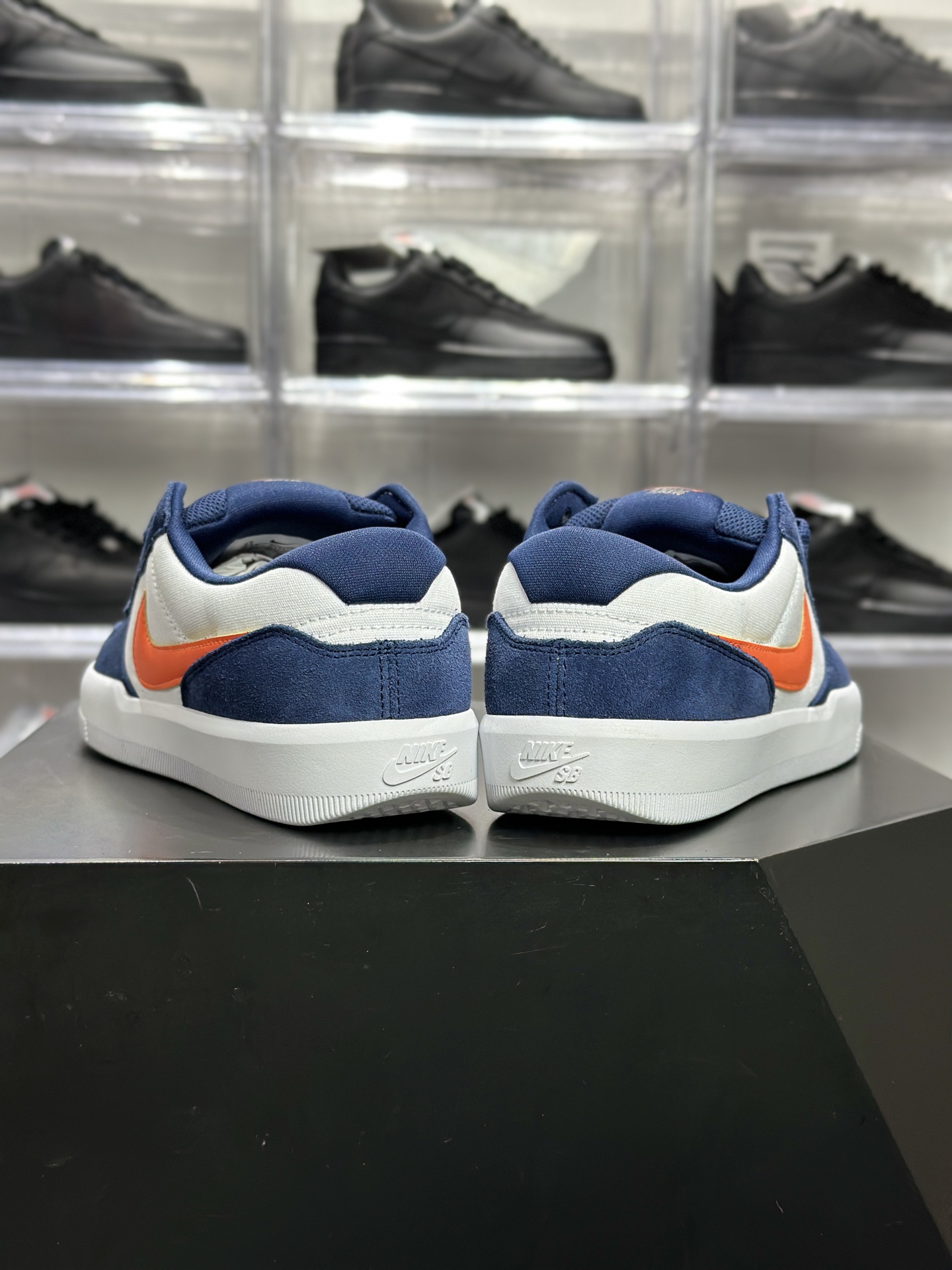 Nike SB Force 58 蓝橙撞色滑板鞋 DV5477-400-莆田鞋,莆田鞋货源,高仿鞋,高仿鞋货源,安福档口,莆田高仿鞋,莆田鞋批发,高仿鞋批发,莆田高仿运动鞋,高仿运动鞋,莆田运动鞋 Nike SB Force 58 蓝橙撞色滑板鞋 DV5477-400