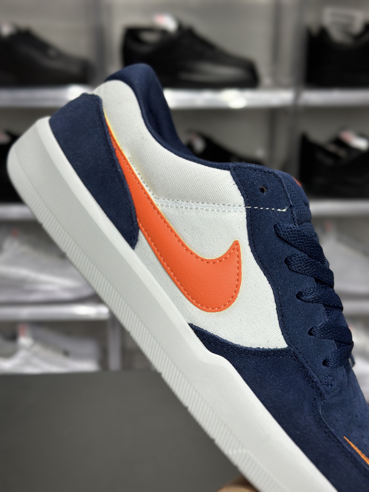 Nike SB Force 58 蓝橙撞色滑板鞋 DV5477-400-莆田鞋,莆田鞋货源,高仿鞋,高仿鞋货源,安福档口,莆田高仿鞋,莆田鞋批发,高仿鞋批发,莆田高仿运动鞋,高仿运动鞋,莆田运动鞋 Nike SB Force 58 蓝橙撞色滑板鞋 DV5477-400
