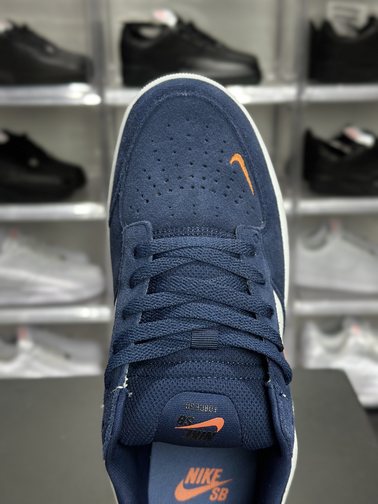 Nike SB Force 58 蓝橙撞色滑板鞋 DV5477-400-莆田鞋,莆田鞋货源,高仿鞋,高仿鞋货源,安福档口,莆田高仿鞋,莆田鞋批发,高仿鞋批发,莆田高仿运动鞋,高仿运动鞋,莆田运动鞋 Nike SB Force 58 蓝橙撞色滑板鞋 DV5477-400