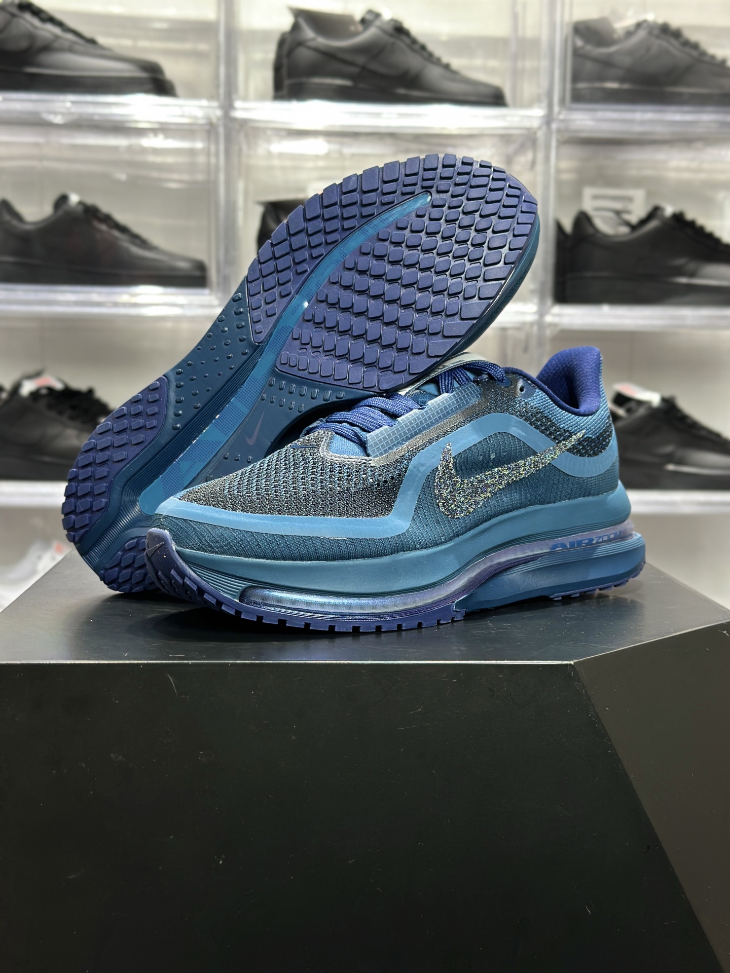Nike Pegasus Premium SE 飞马 Premium SE 渐变蓝闪气垫跑鞋 IM7364-499