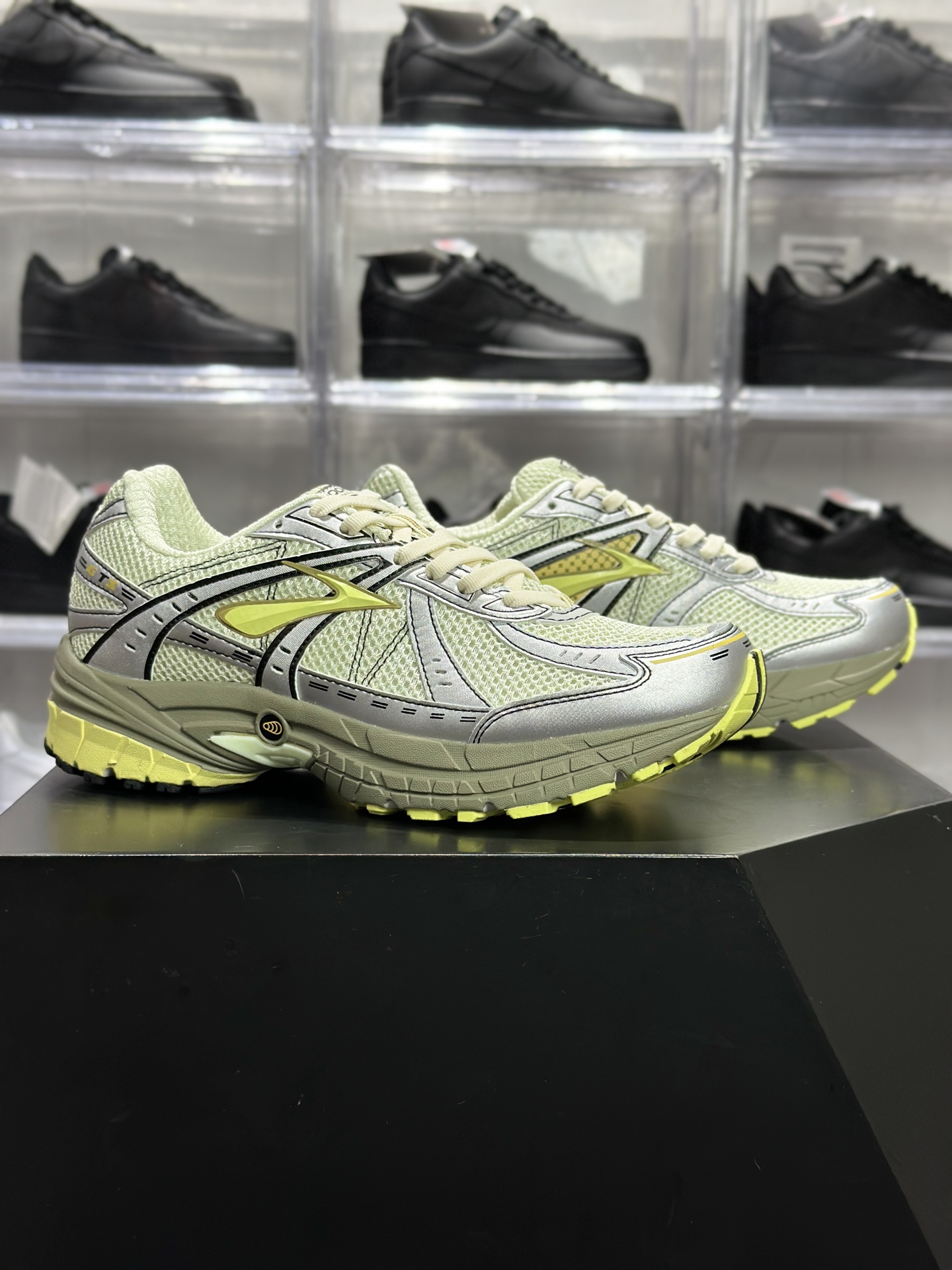180 Brooks Adrenaline GTS 10 复古跑鞋 布鲁克斯 GTS10 银黄绿复古跑鞋 Y2K 千禧老爹鞋 100058 1D 096