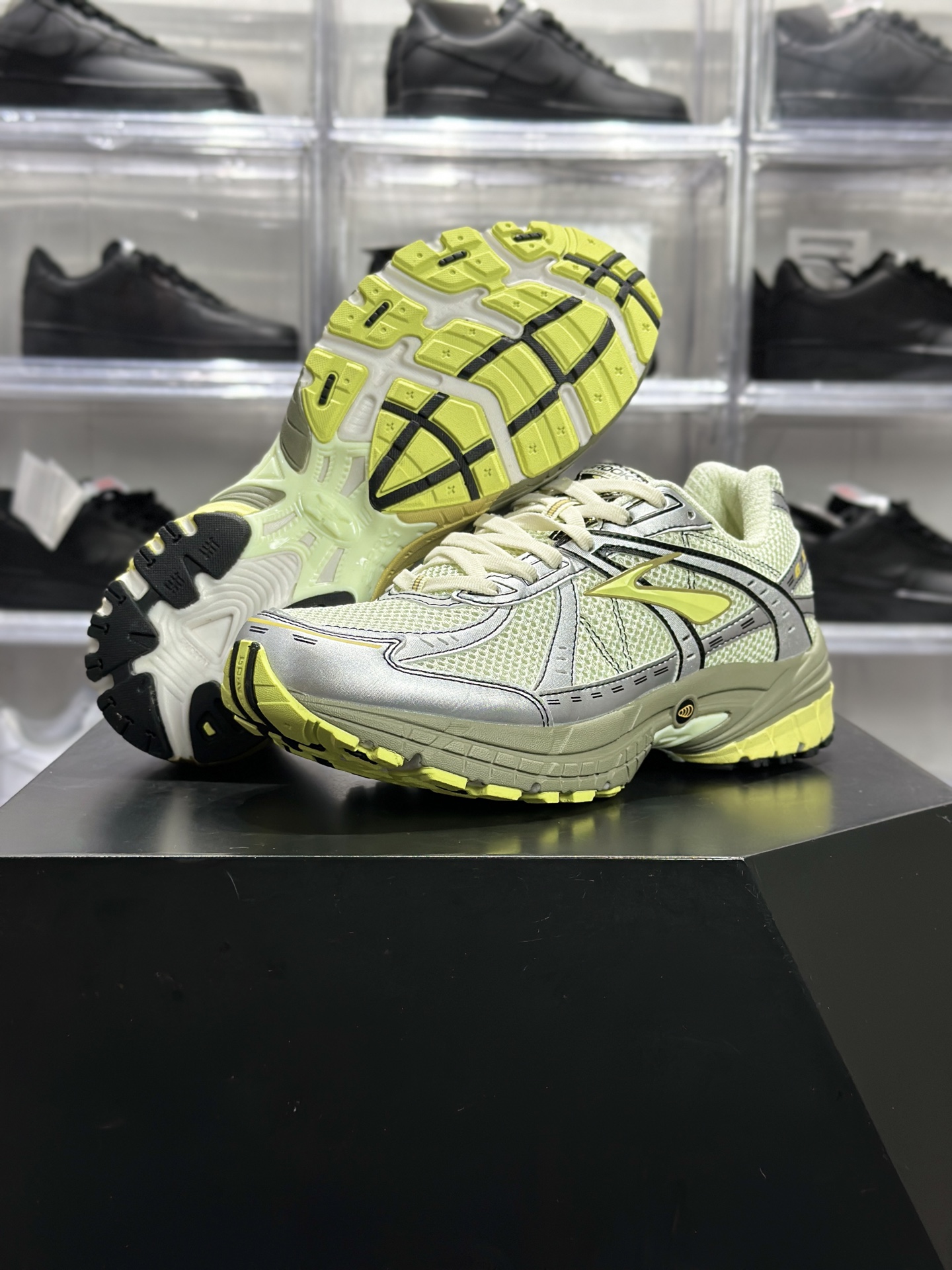 180 Brooks Adrenaline GTS 10 复古跑鞋 布鲁克斯 GTS10 银黄绿复古跑鞋 Y2K 千禧老爹鞋 100058 1D 096