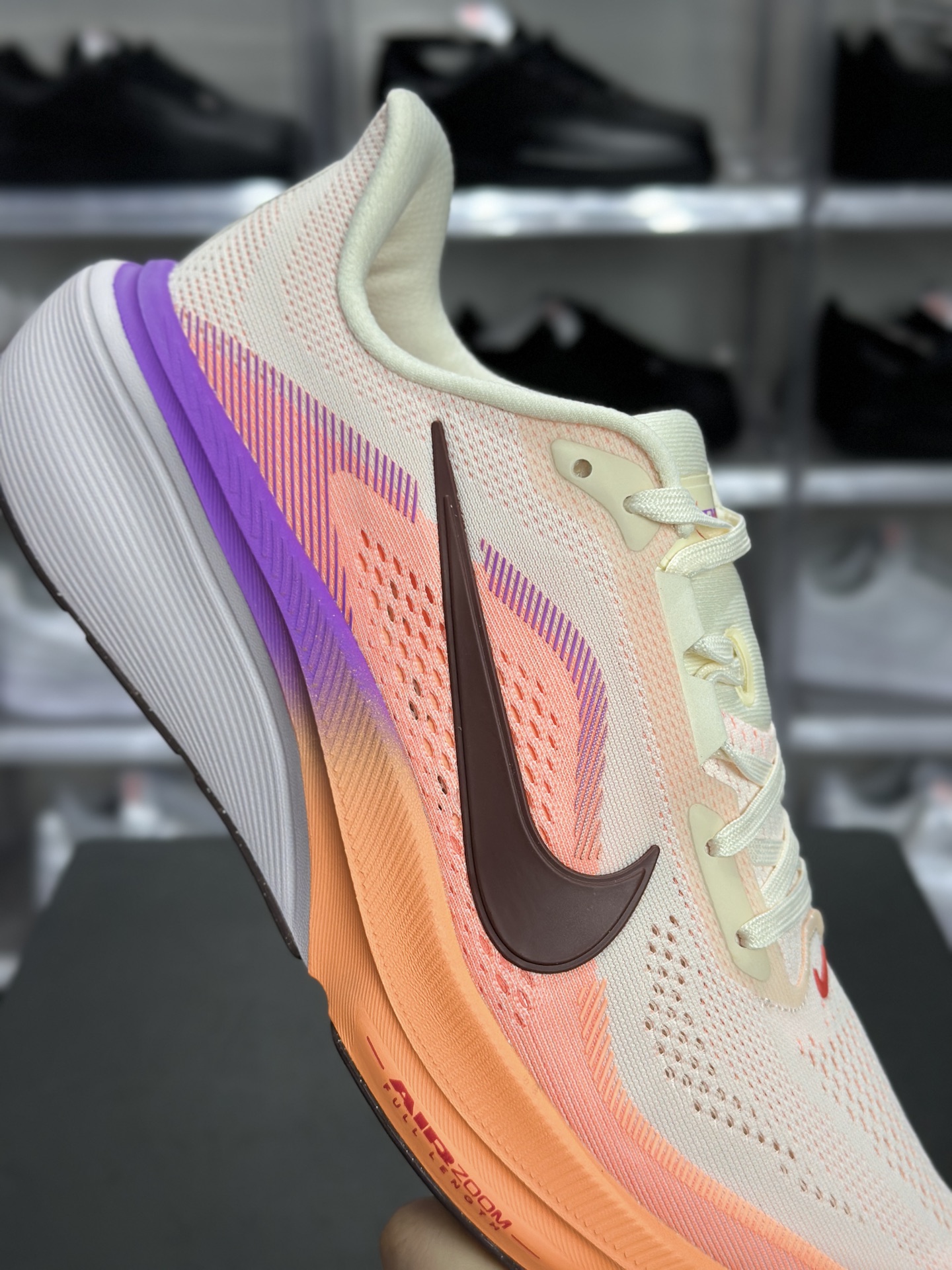 Nike Air Zoom Pegasus 42(飞马 42)跑鞋白橙紫渐变 耐克飞马 42 Pegasus 42 渐变橙跑鞋 IB1881-113-莆田鞋,莆田鞋货源,高仿鞋,高仿鞋货源,安福档口,莆田高仿鞋,莆田鞋批发,高仿鞋批发,莆田高仿运动鞋,高仿运动鞋,莆田运动鞋 Nike Air Zoom Pegasus 42(飞马 42)跑鞋白橙紫渐变 耐克飞马 42 Pegasus 42 渐变橙跑鞋 IB1881-113
