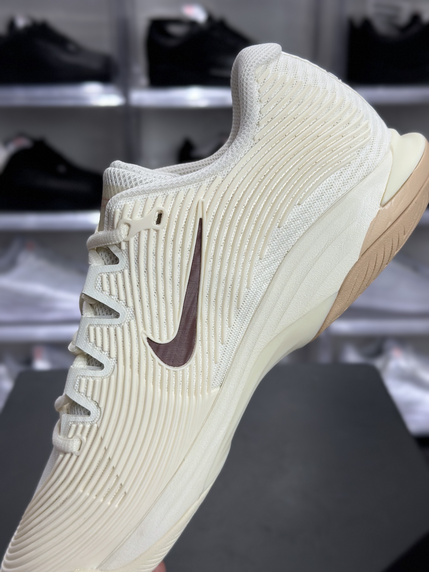Nike Zoom Vapor 12 网球鞋 米白 / 浅棕 耐克 Vapor 12 网球鞋 Zoom Vapor 12 米白网球鞋 FV5554-109-莆田鞋,莆田鞋货源,高仿鞋,高仿鞋货源,安福档口,莆田高仿鞋,莆田鞋批发,高仿鞋批发,莆田高仿运动鞋,高仿运动鞋,莆田运动鞋 Nike Zoom Vapor 12 网球鞋 米白 / 浅棕 耐克 Vapor 12 网球鞋 Zoom Vapor 12 米白网球鞋 FV5554-109