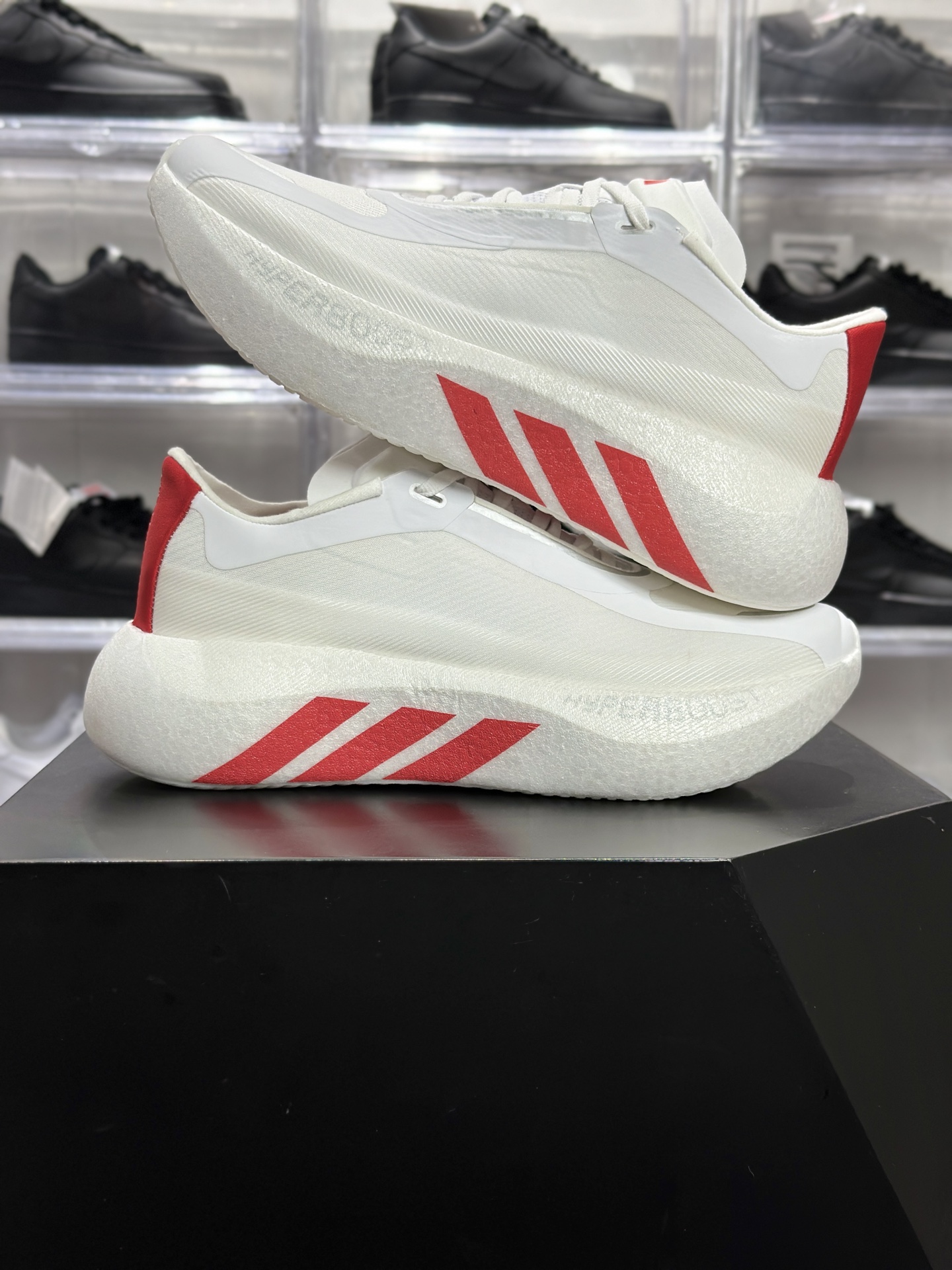220 adidas Hyperboost Edge M 跑鞋 阿迪达斯 Hyperboost Edge 爆米花跑鞋 白红训练鞋 KI1988