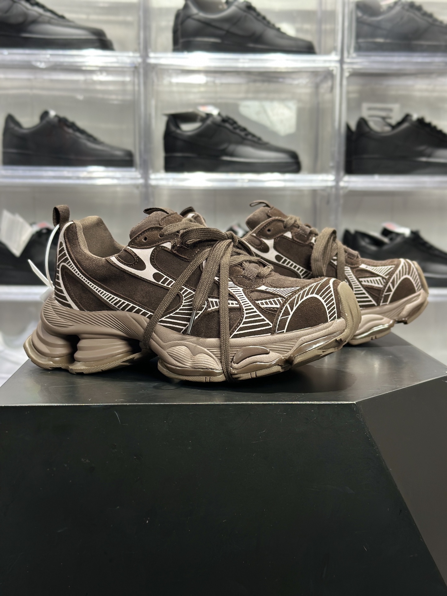 240 GG-CC Chunky Low 系列低帮增高厚底复古老爹风百搭休闲运动鞋“咖啡棕白气柱”G25X8557